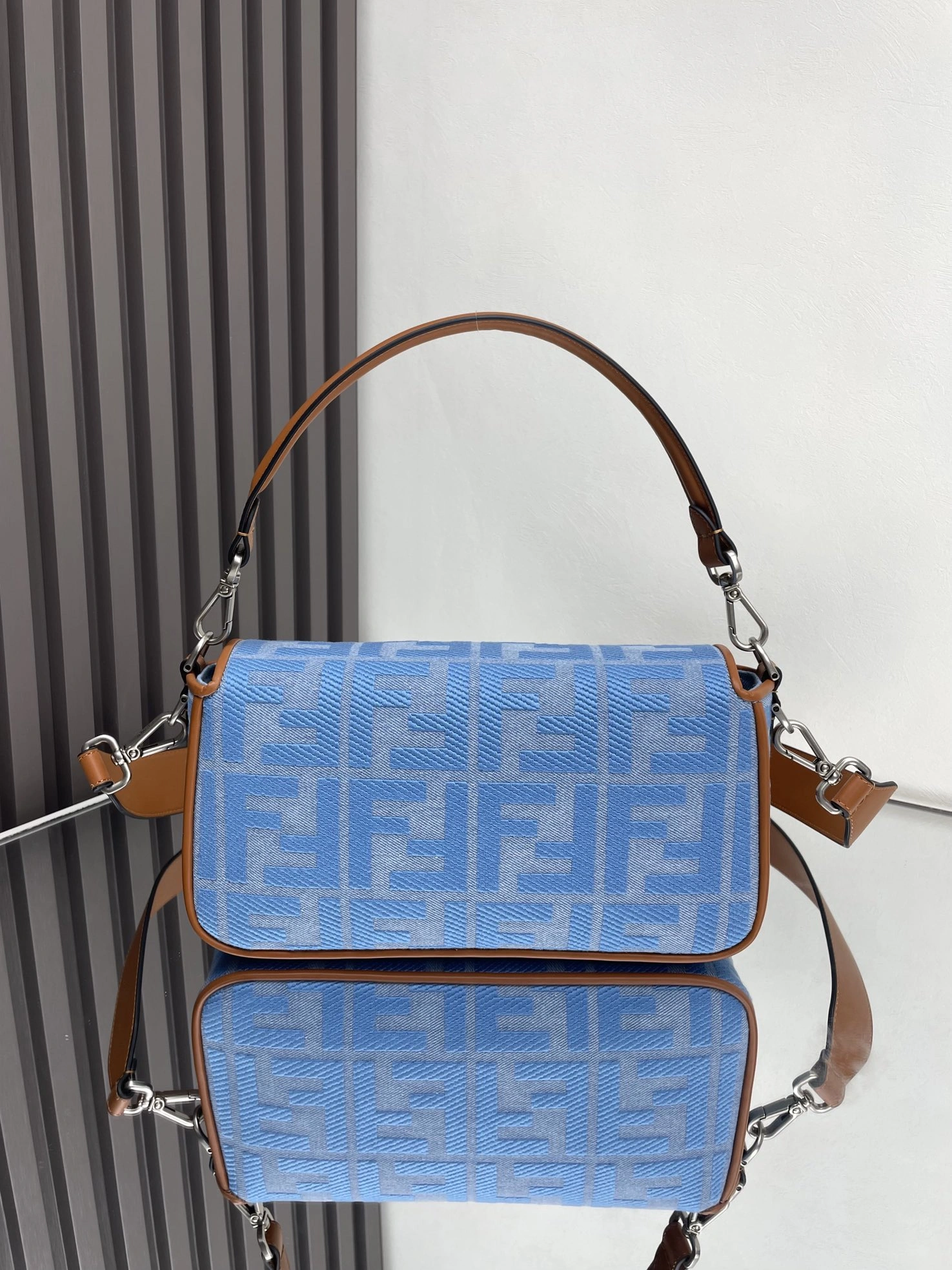 Modern Fendi Satchel Bags 69816