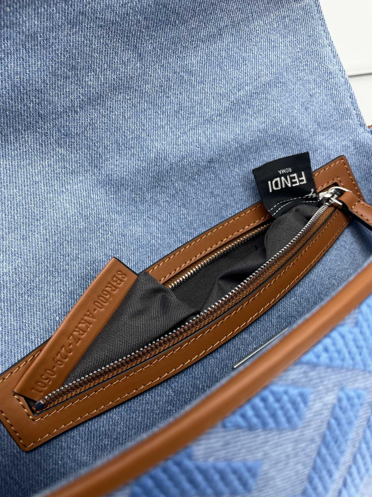 Modern Fendi Satchel Bags 69816