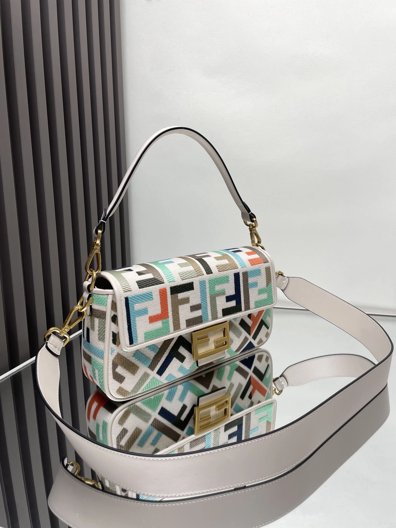 Fendi Satchel Bags SportInspired 69780