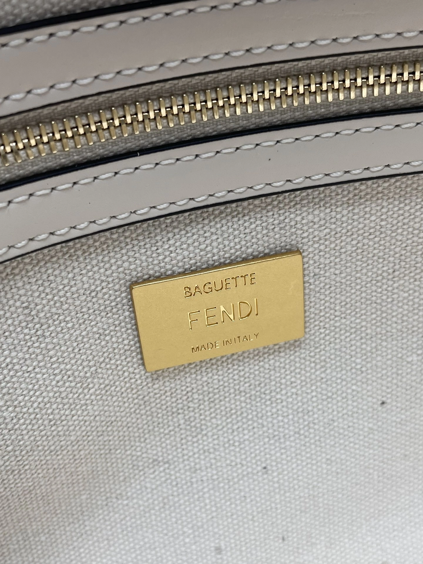Fendi Satchel Bags SportInspired 69780