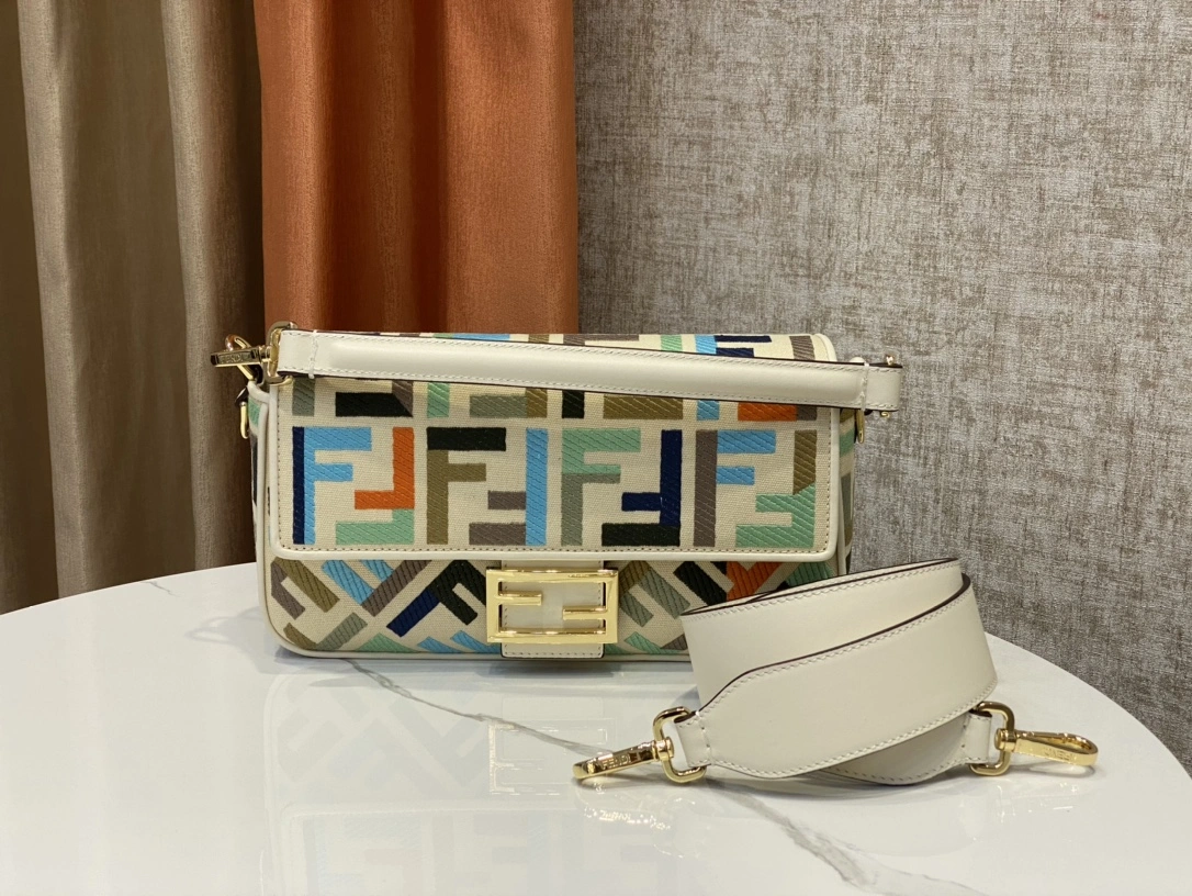 Fendi Satchel Bags Durable 69784