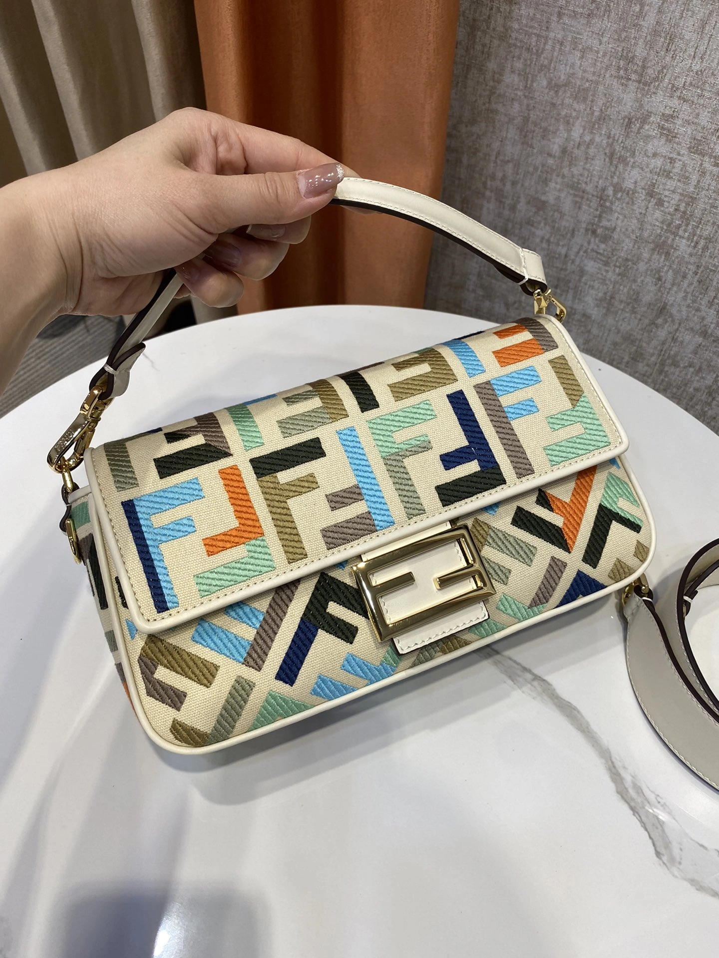 Fendi Satchel Bags Durable 69784
