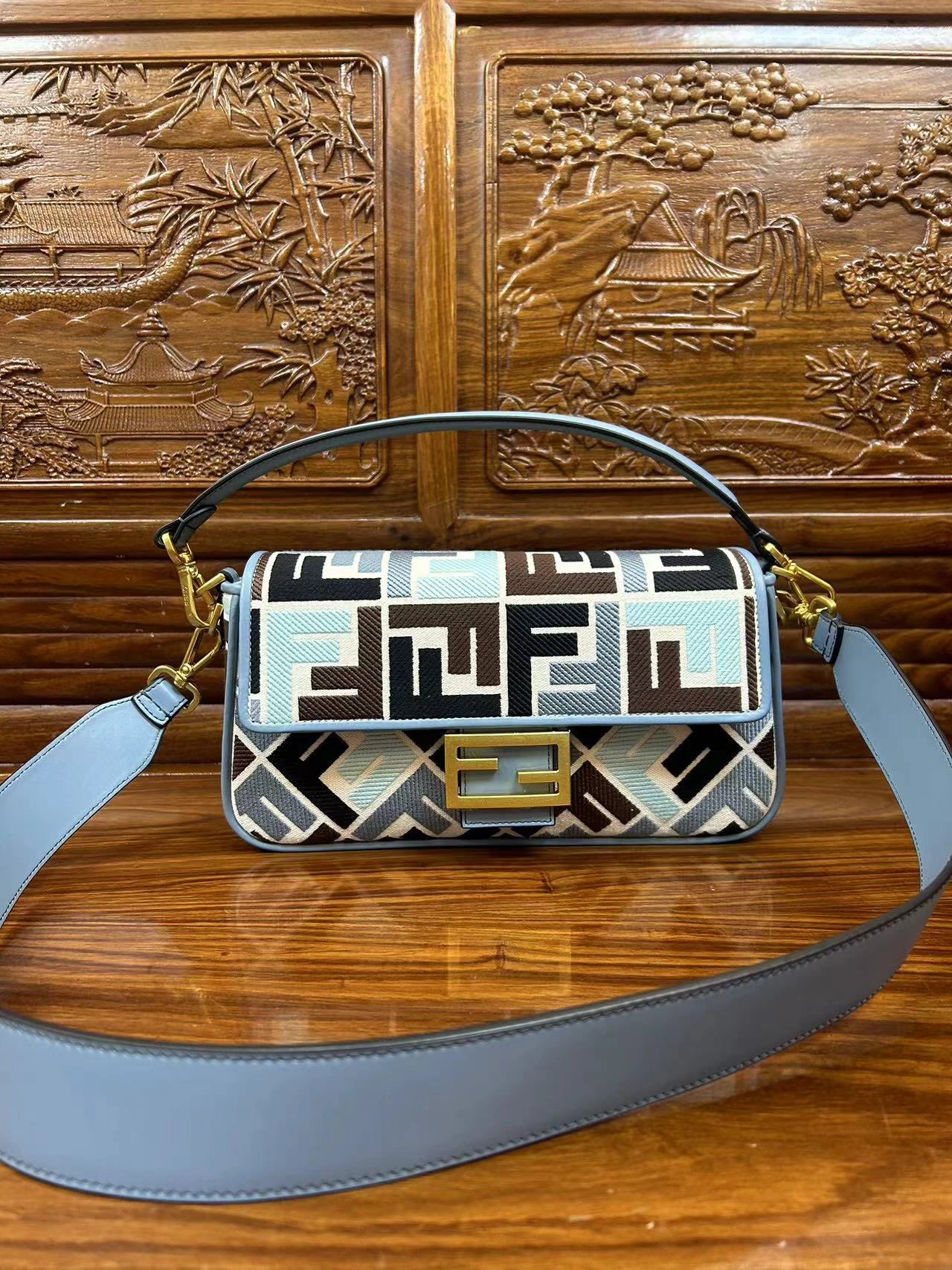 TechFriendly Fendi Satchel Bags 69785