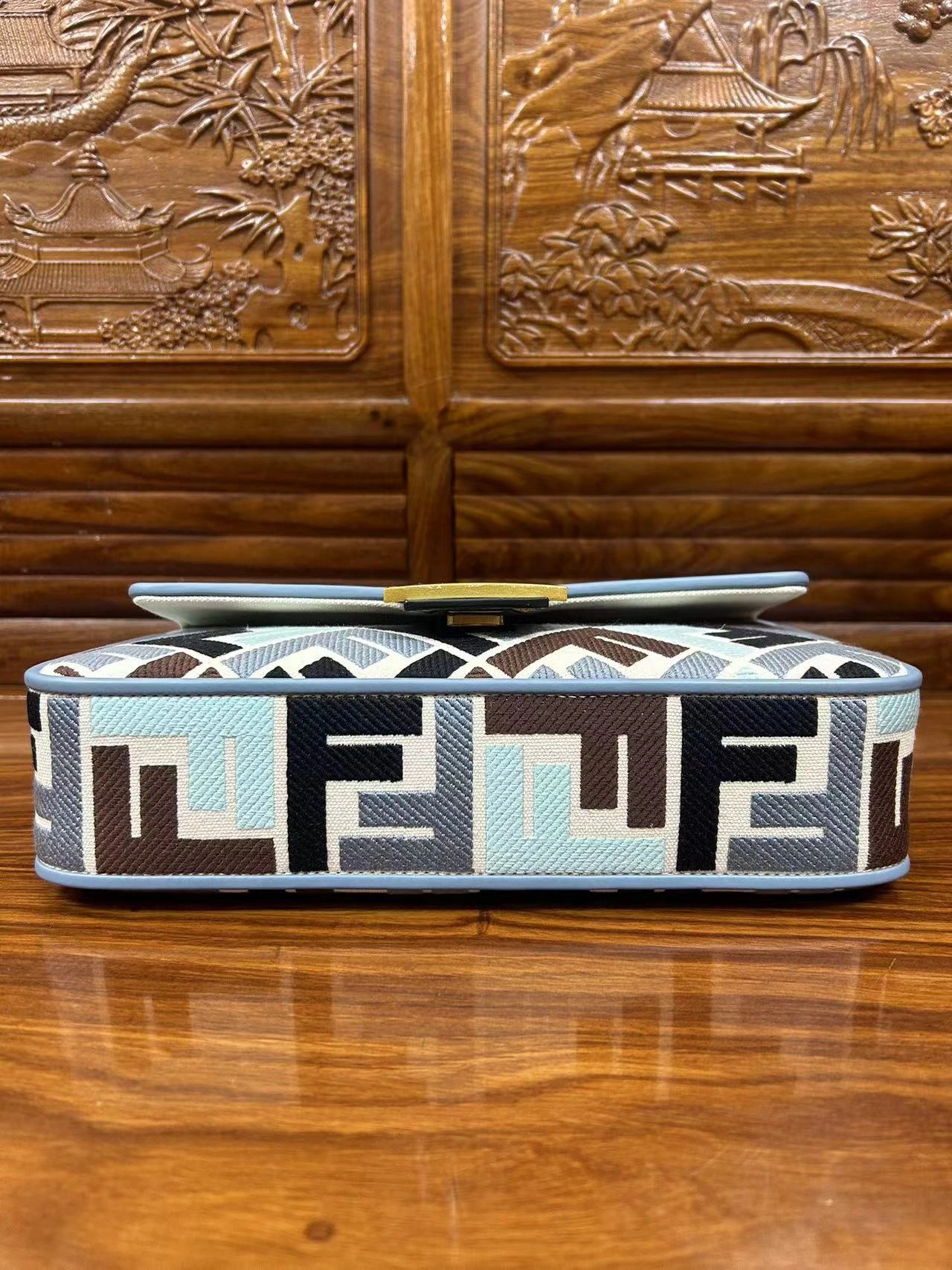 TechFriendly Fendi Satchel Bags 69785
