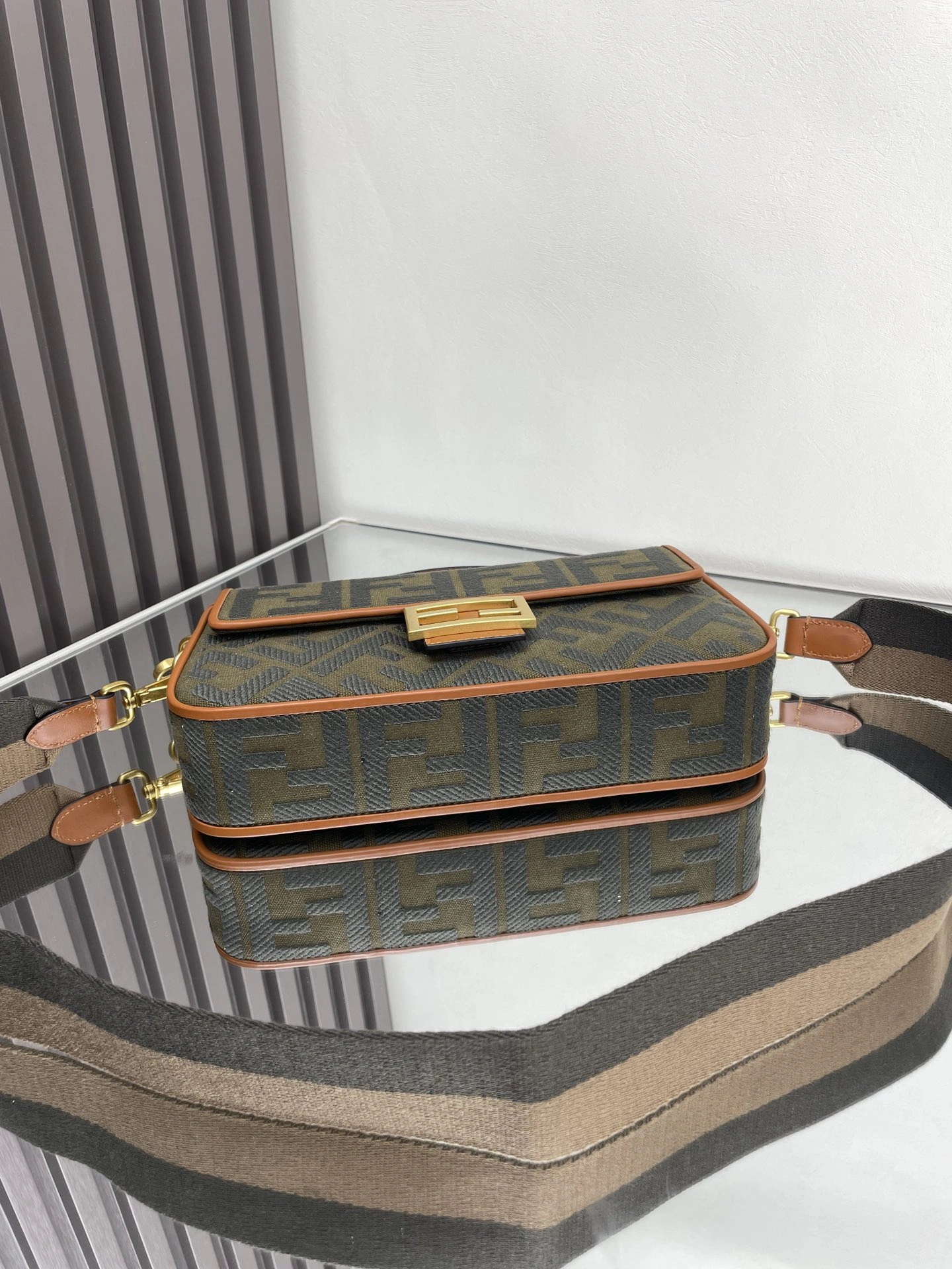 Resilient Fendi Satchel Bags 69782