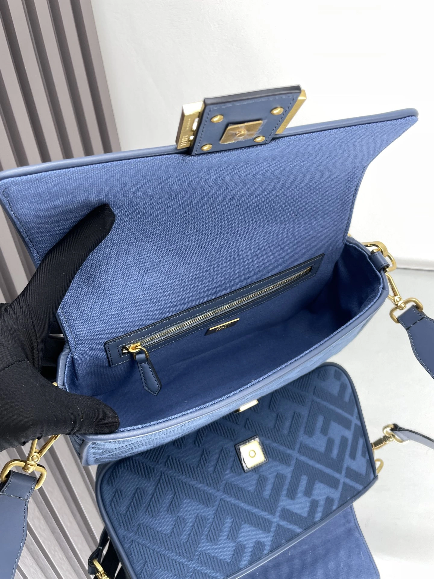 Comfortable Fendi Satchel Bags 69774