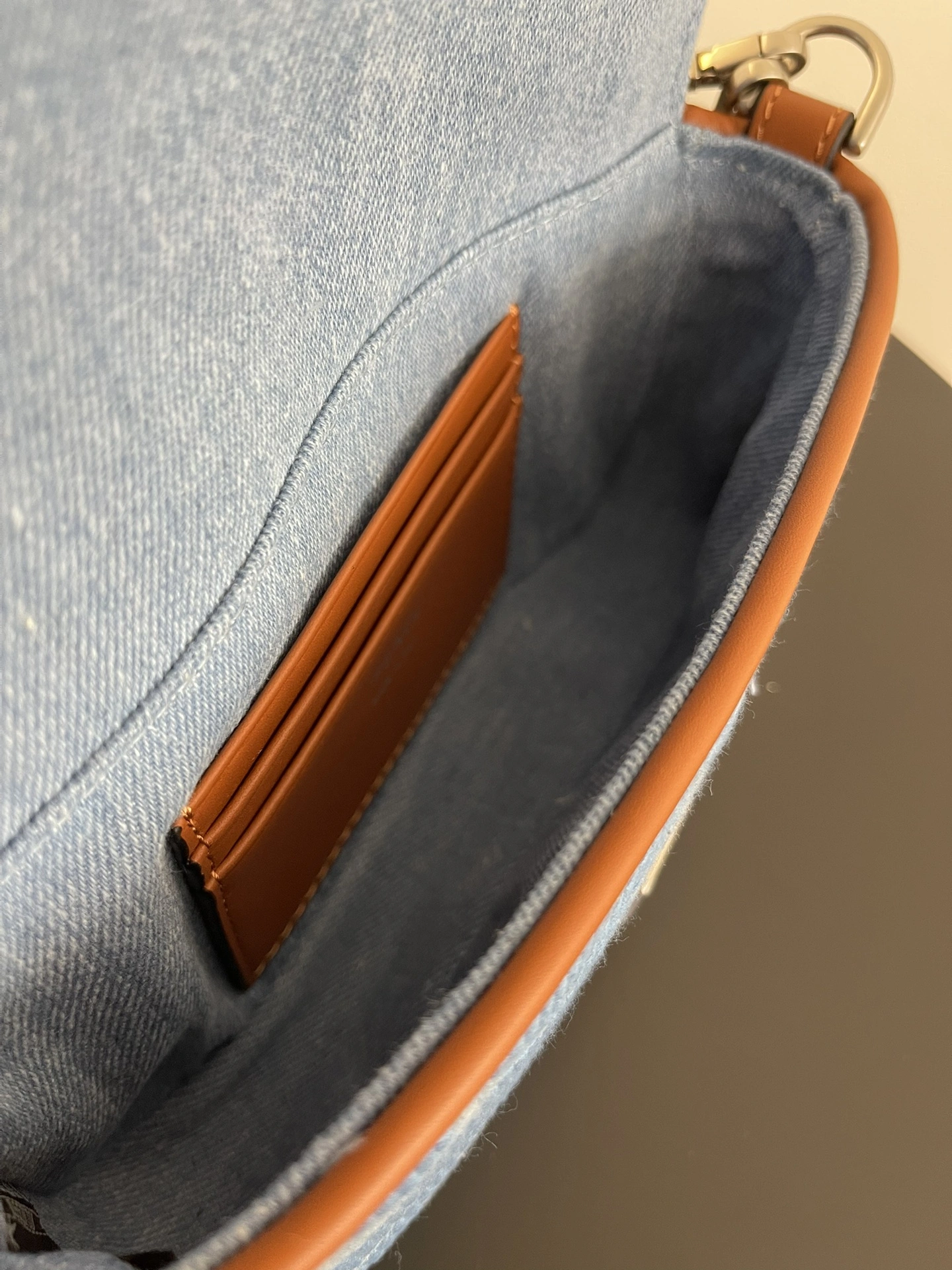 Comfortable Fendi Satchel Bags 69771