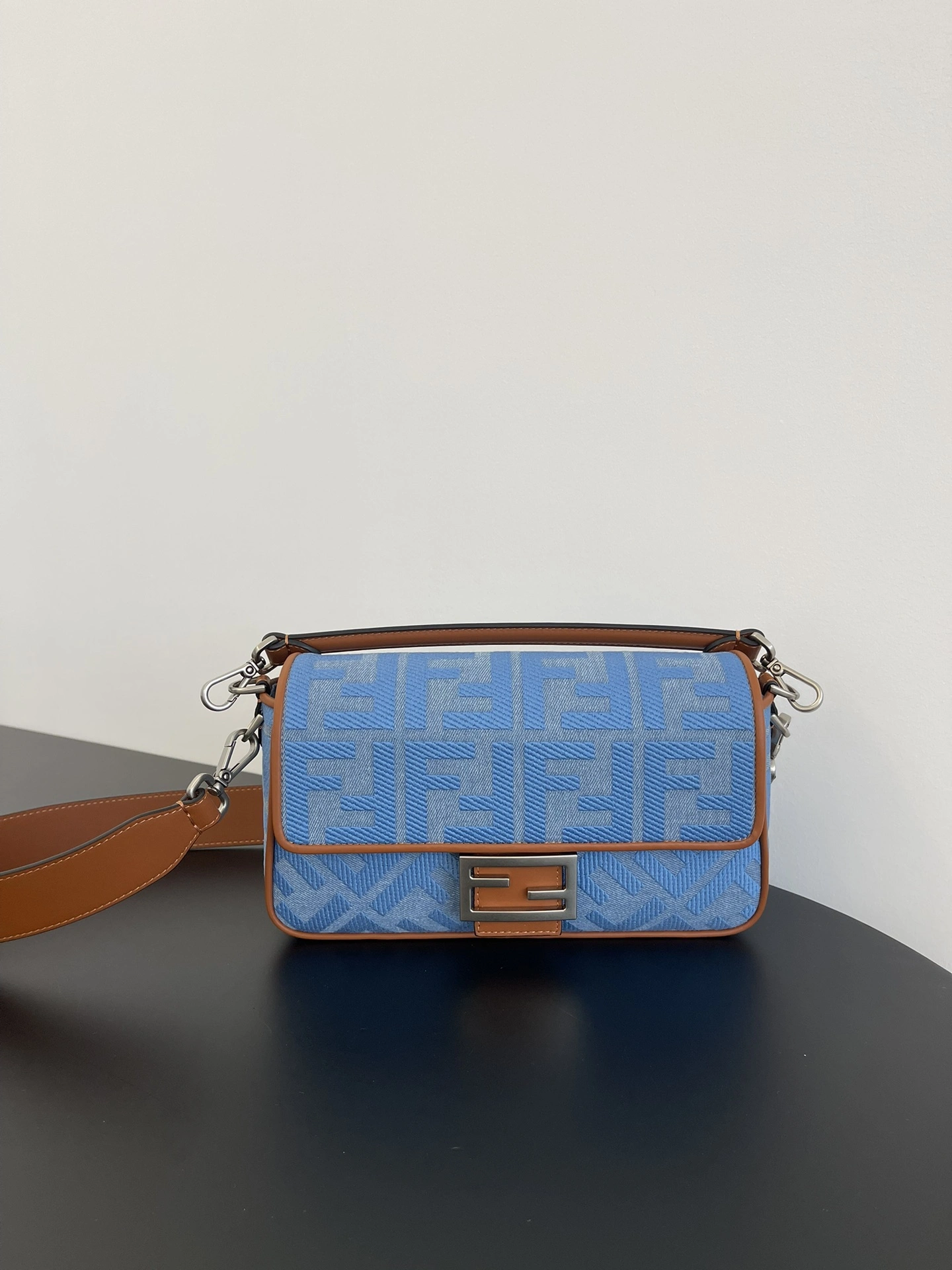 Durable Fendi Satchel Bags 69773