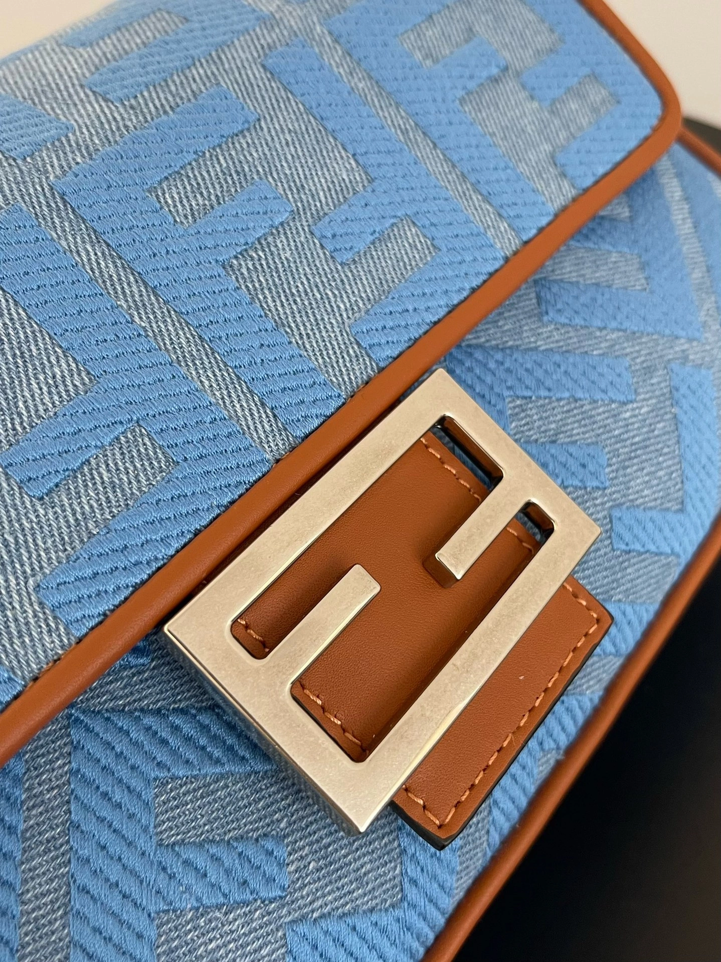 Durable Fendi Satchel Bags 69773