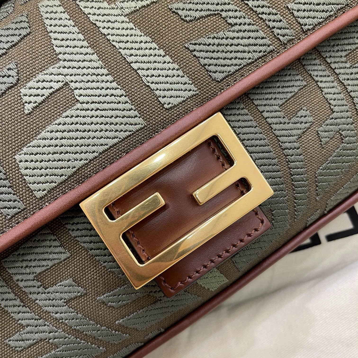Fendi Satchel Bags EasyMatch 69779