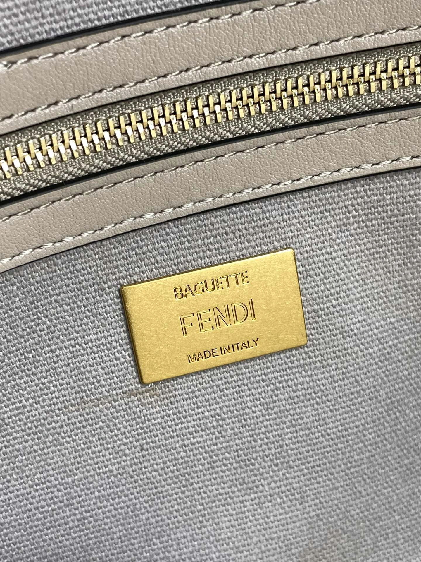 Fendi Satchel Bags Resilient 69778