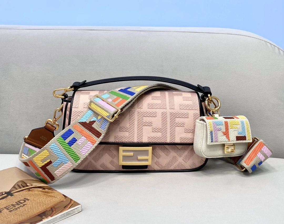 Fendi Satchel Bags Comfortable 69772