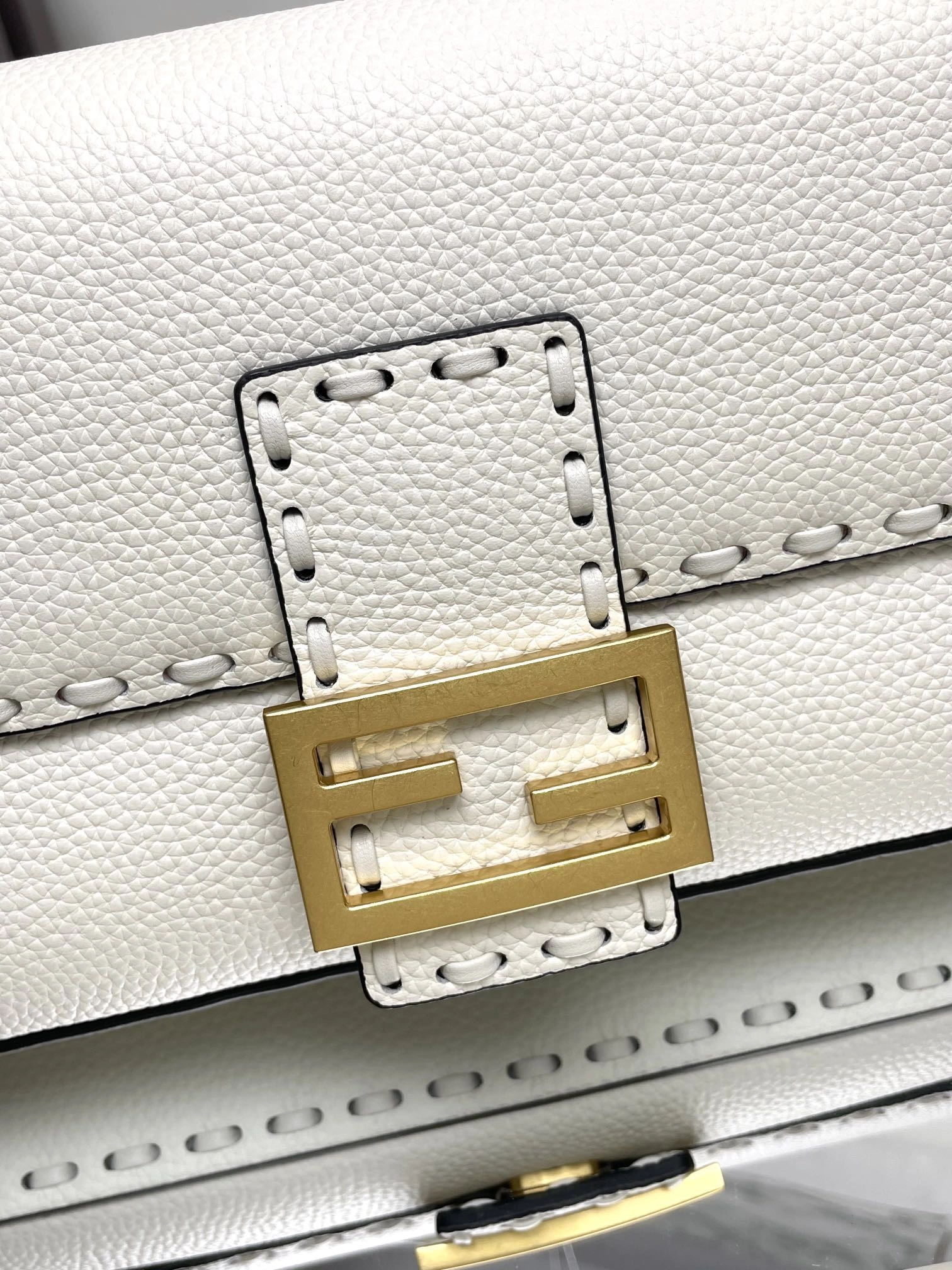 Modern Fendi Satchel Bags 69762