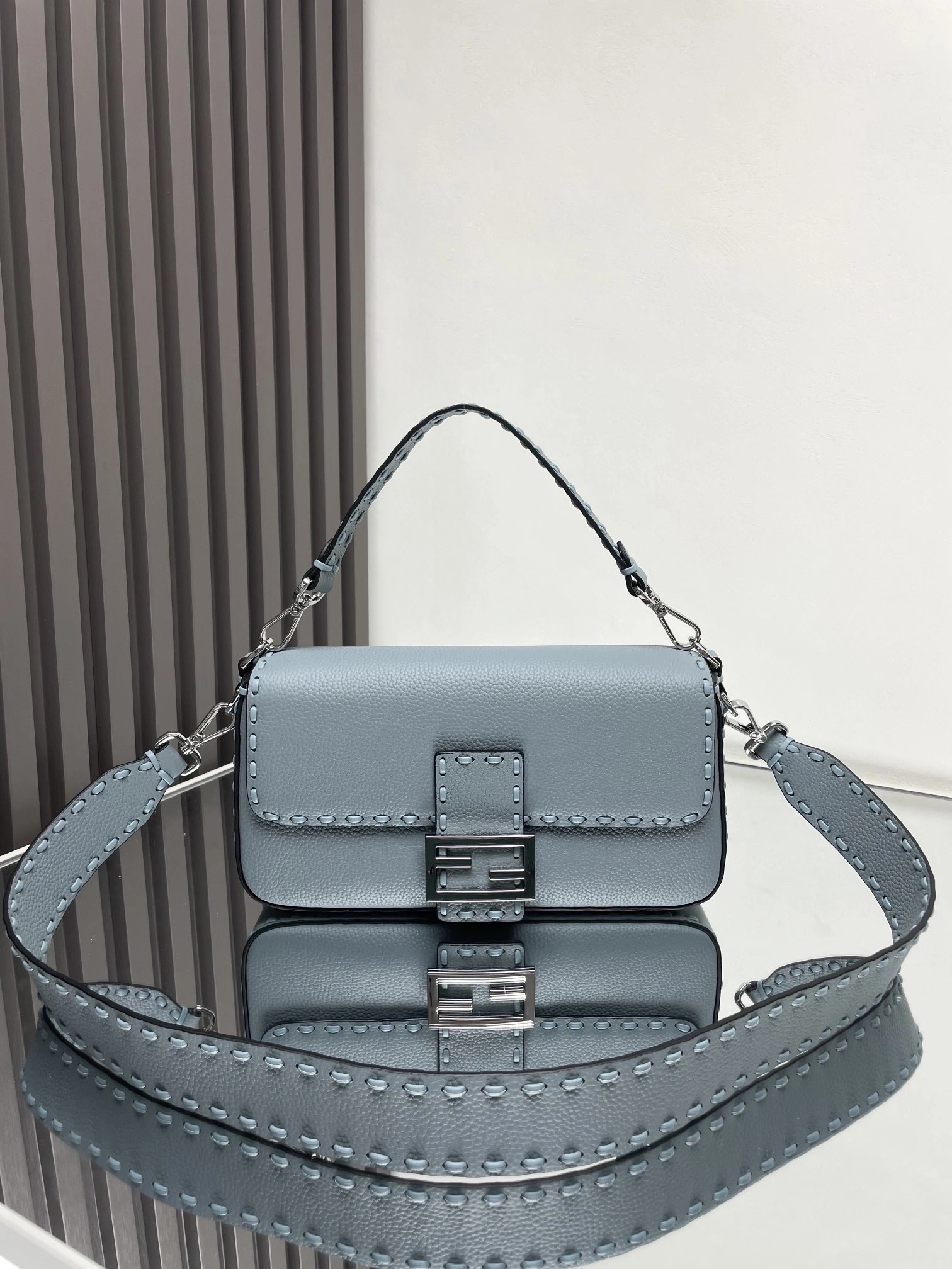 Fendi Satchel Bags EyeCatching 69846