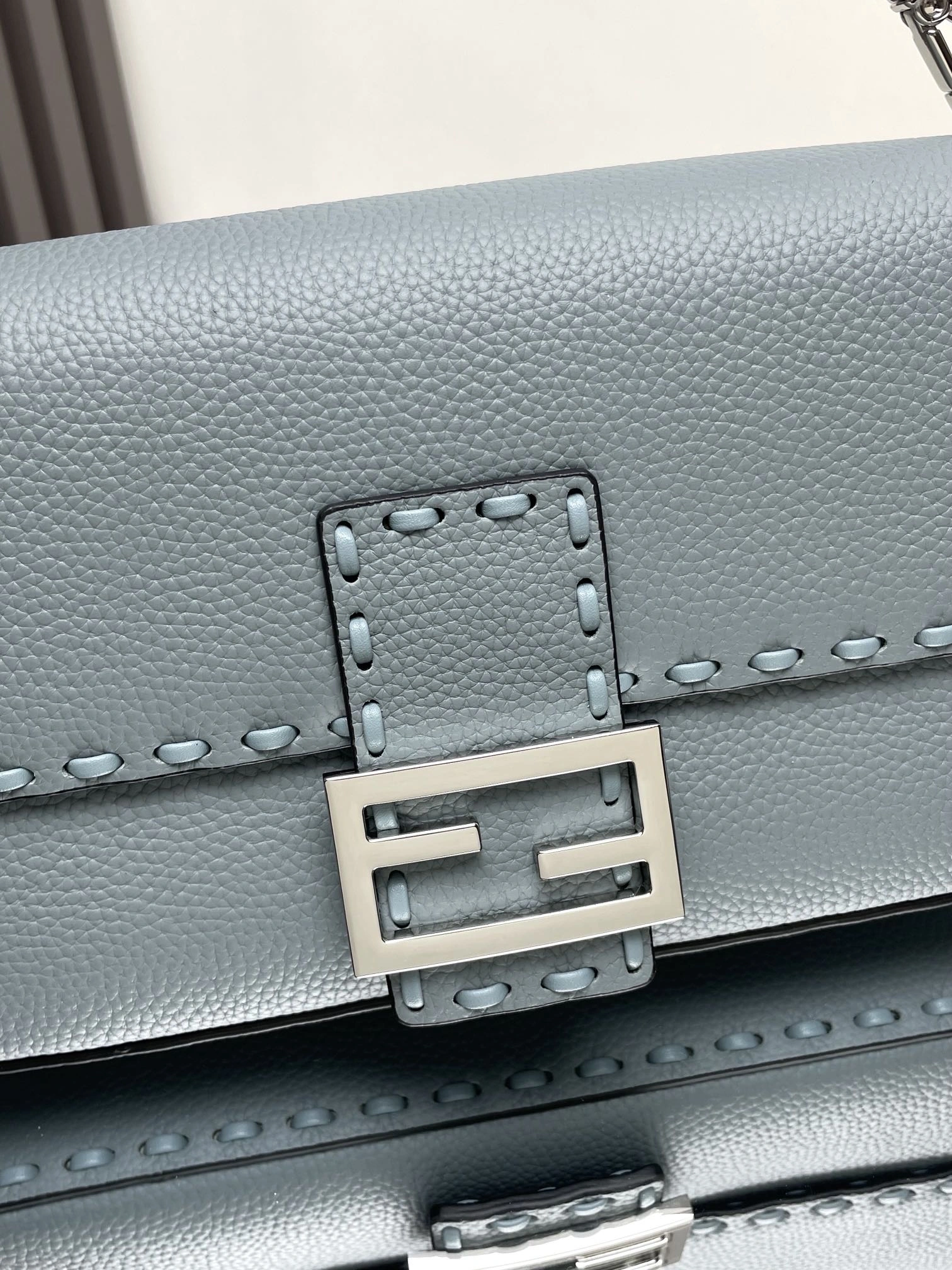 Fendi Satchel Bags EyeCatching 69846