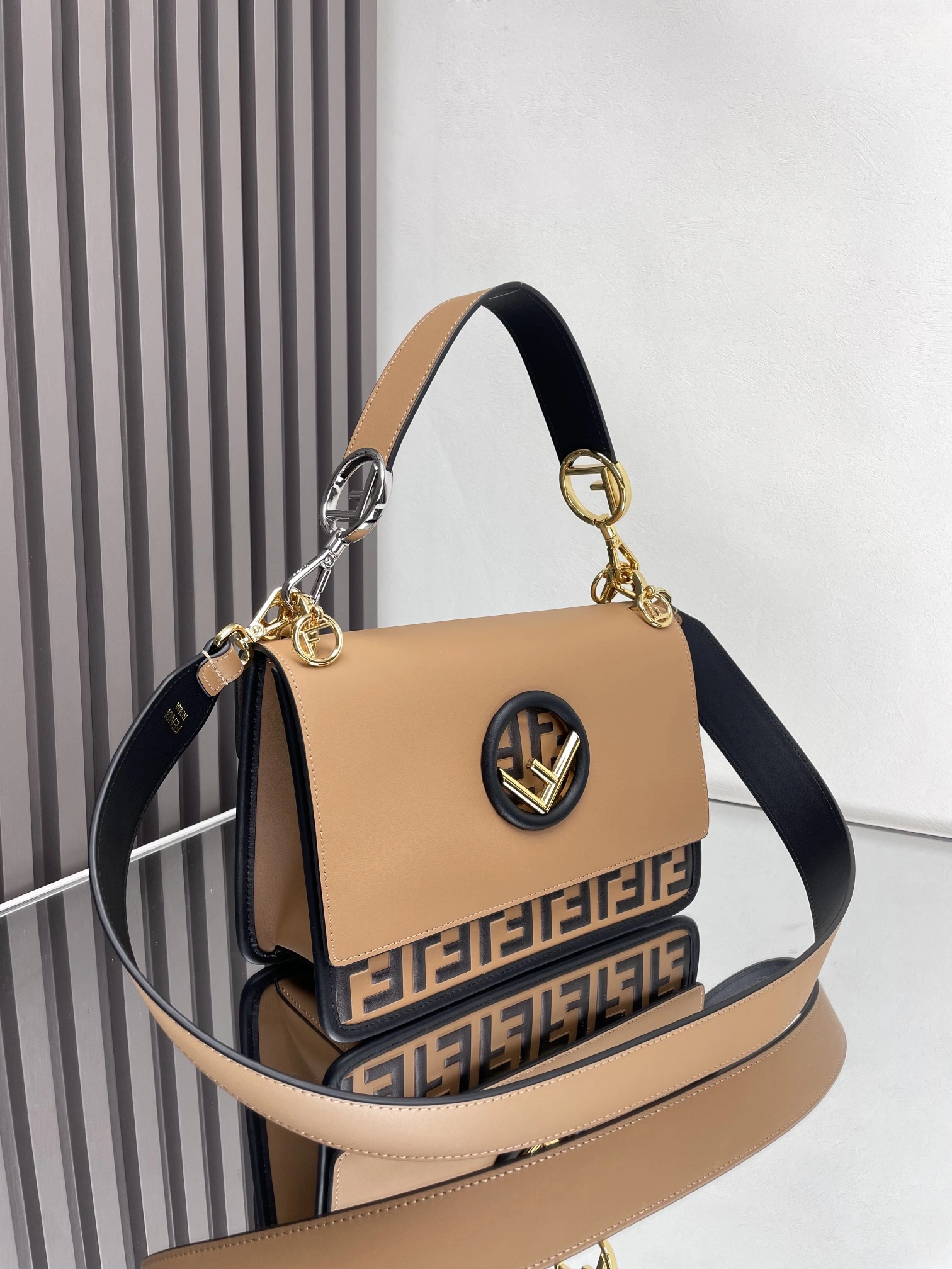 QuickDry Fendi Satchel Bags 69763