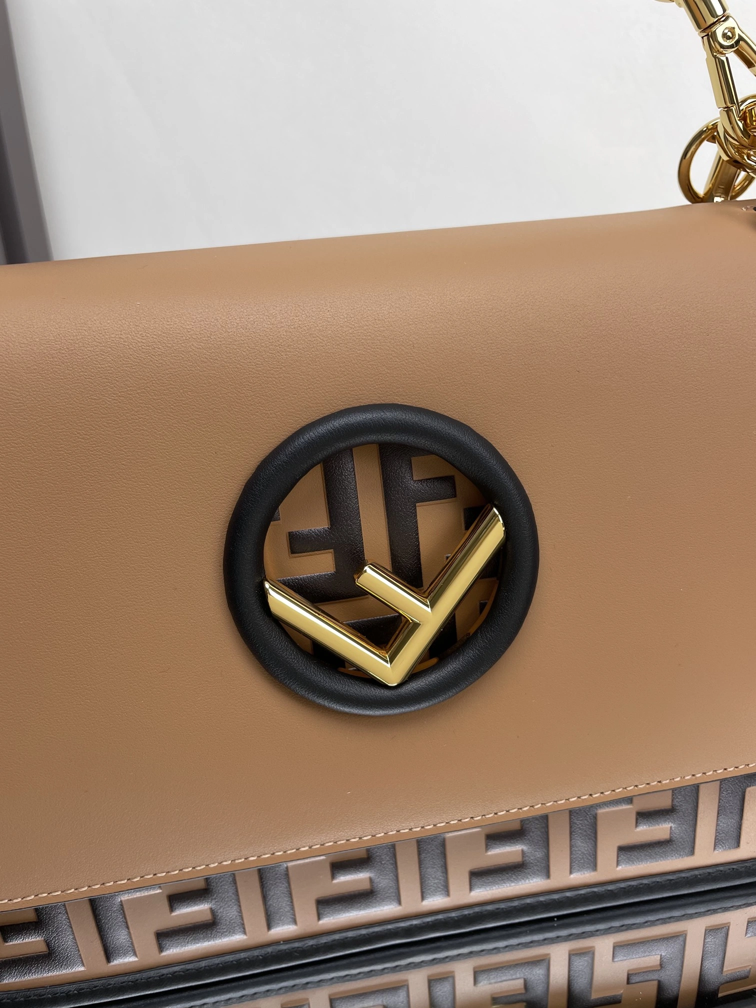 QuickDry Fendi Satchel Bags 69763