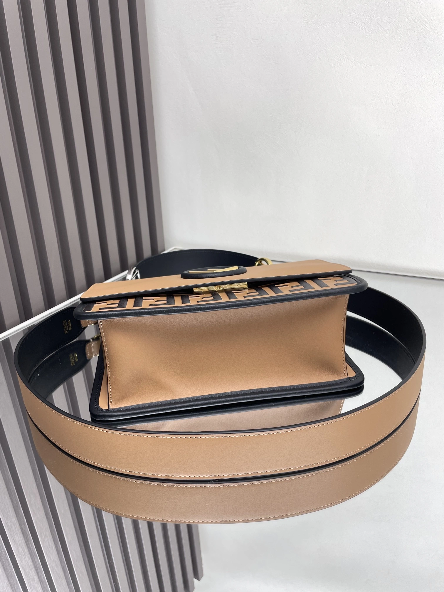 QuickDry Fendi Satchel Bags 69763