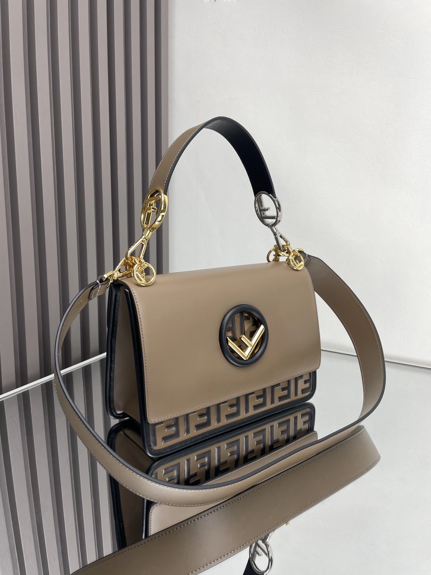Fendi Satchel Bags FashionForward 69768