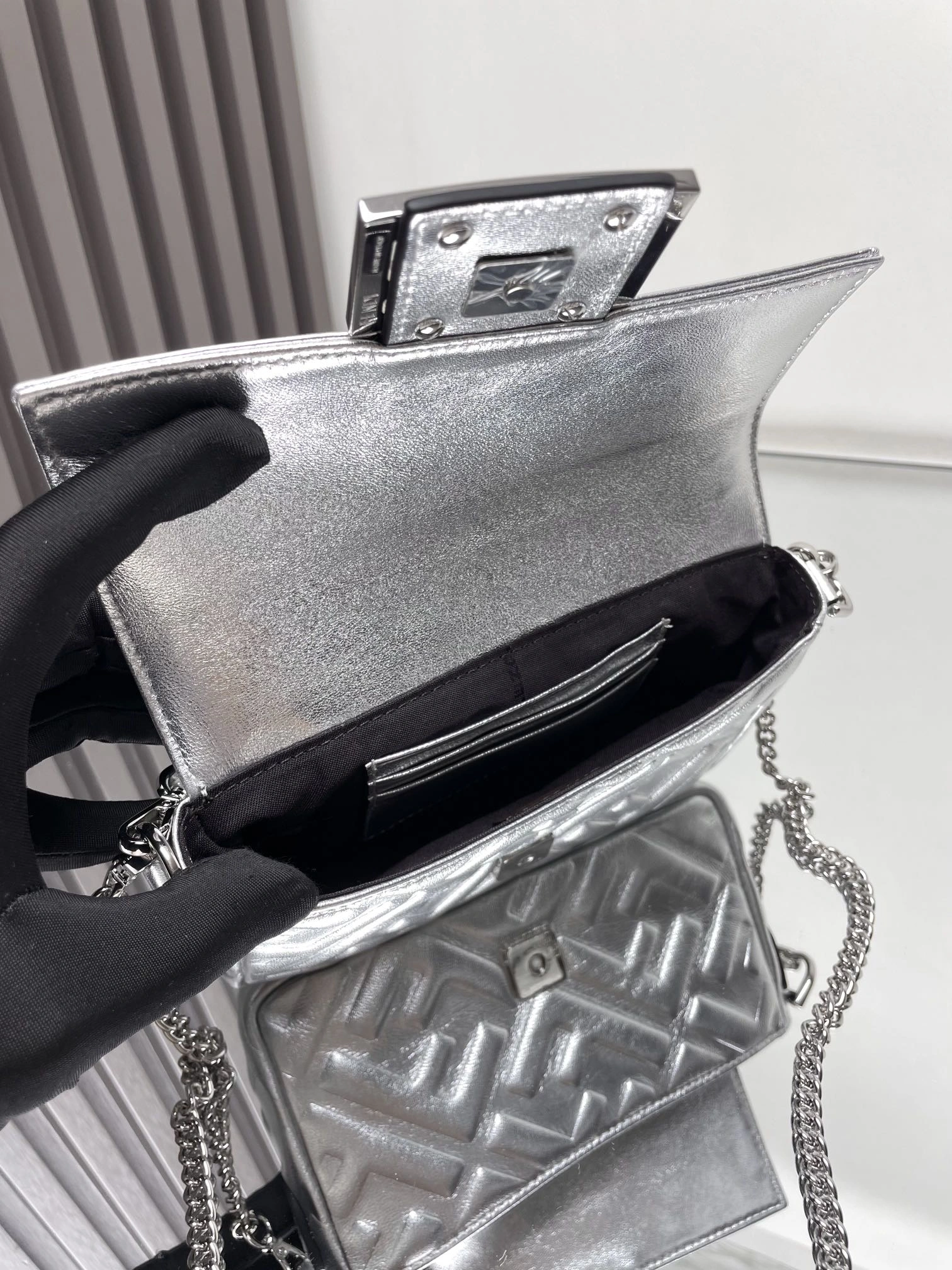 Trendsetting Fendi Satchel Bags 69759