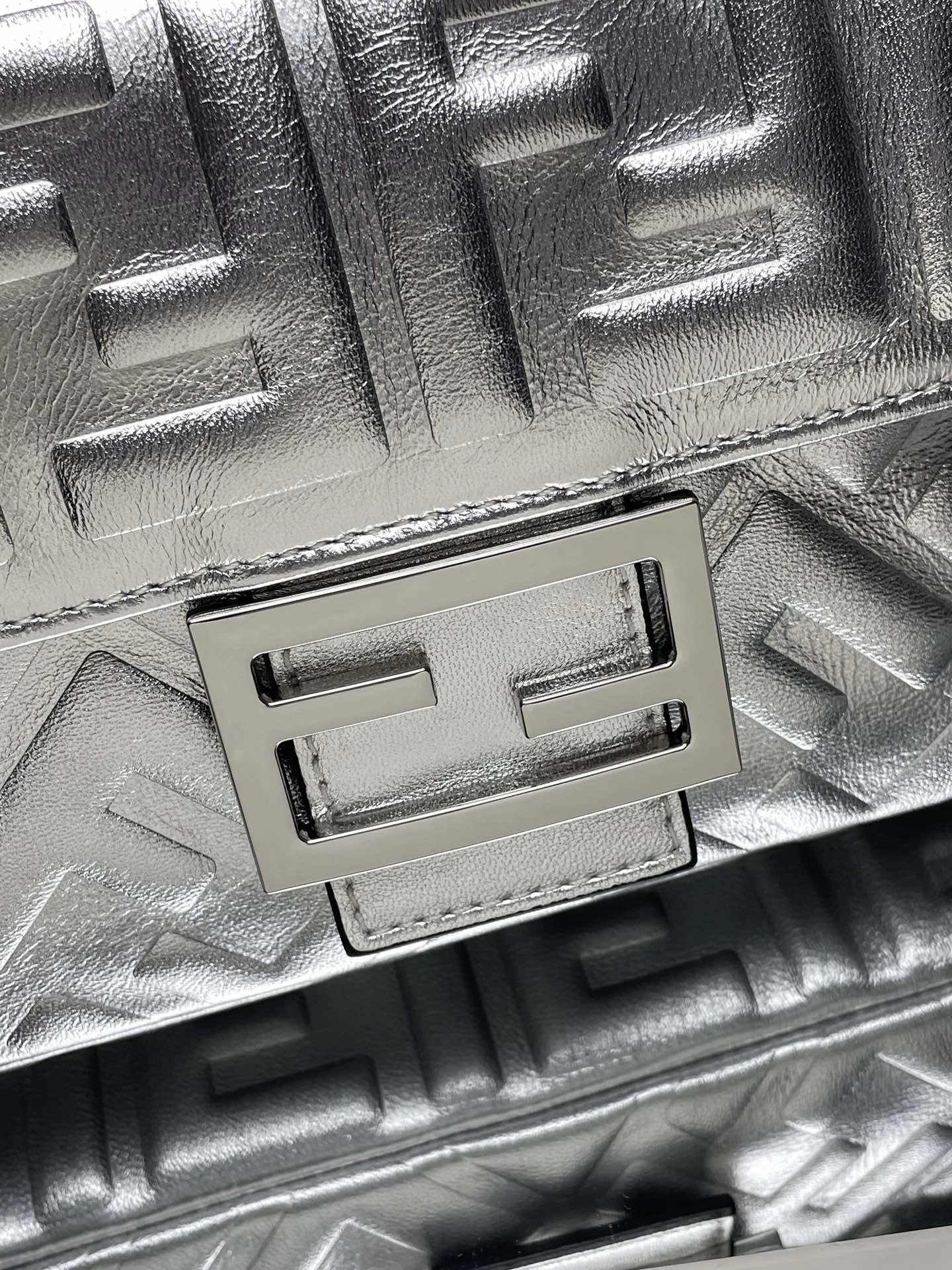 Practical Fendi Satchel Bags 69845
