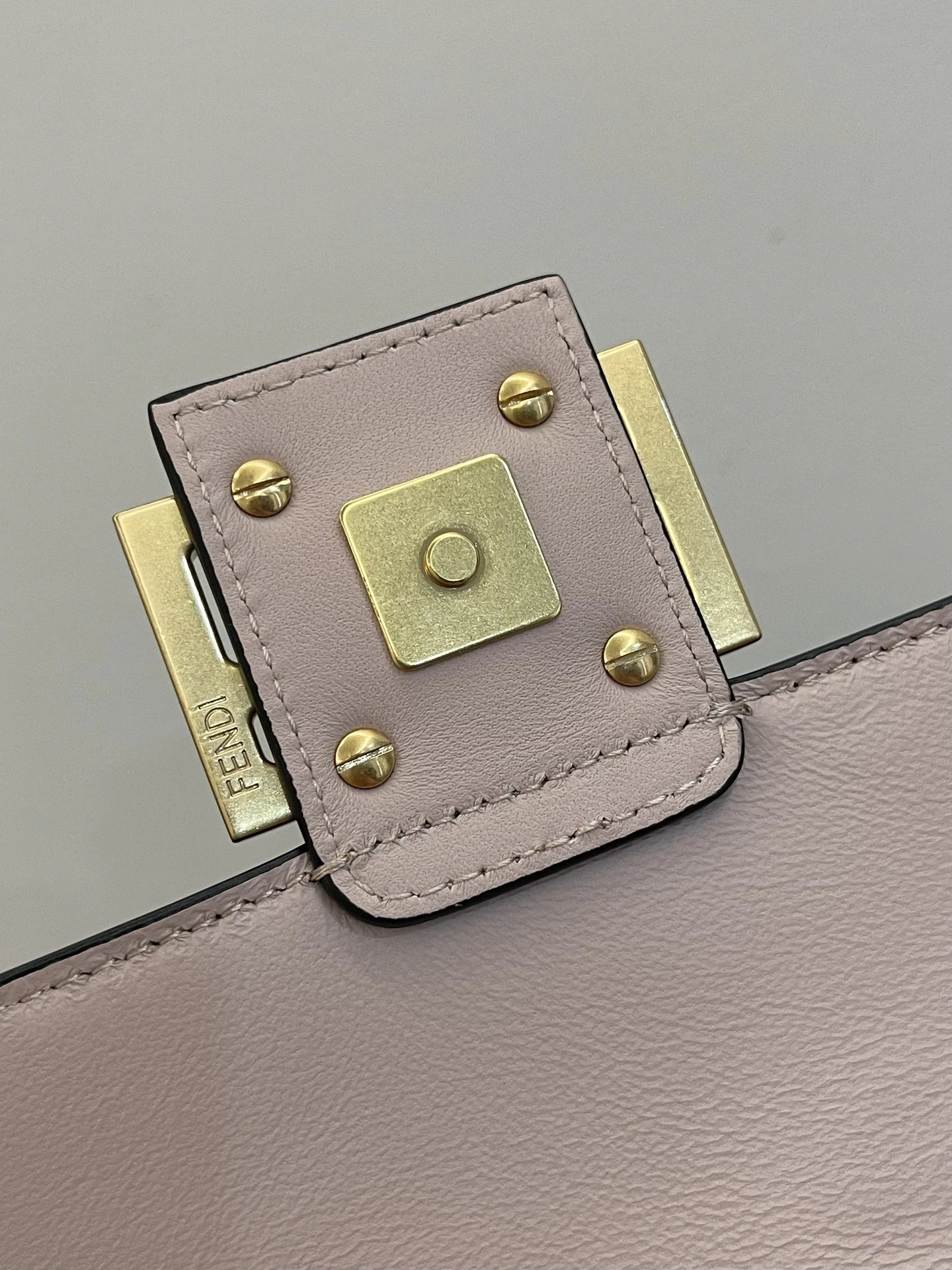 Fendi Satchel Bags Modern 69756