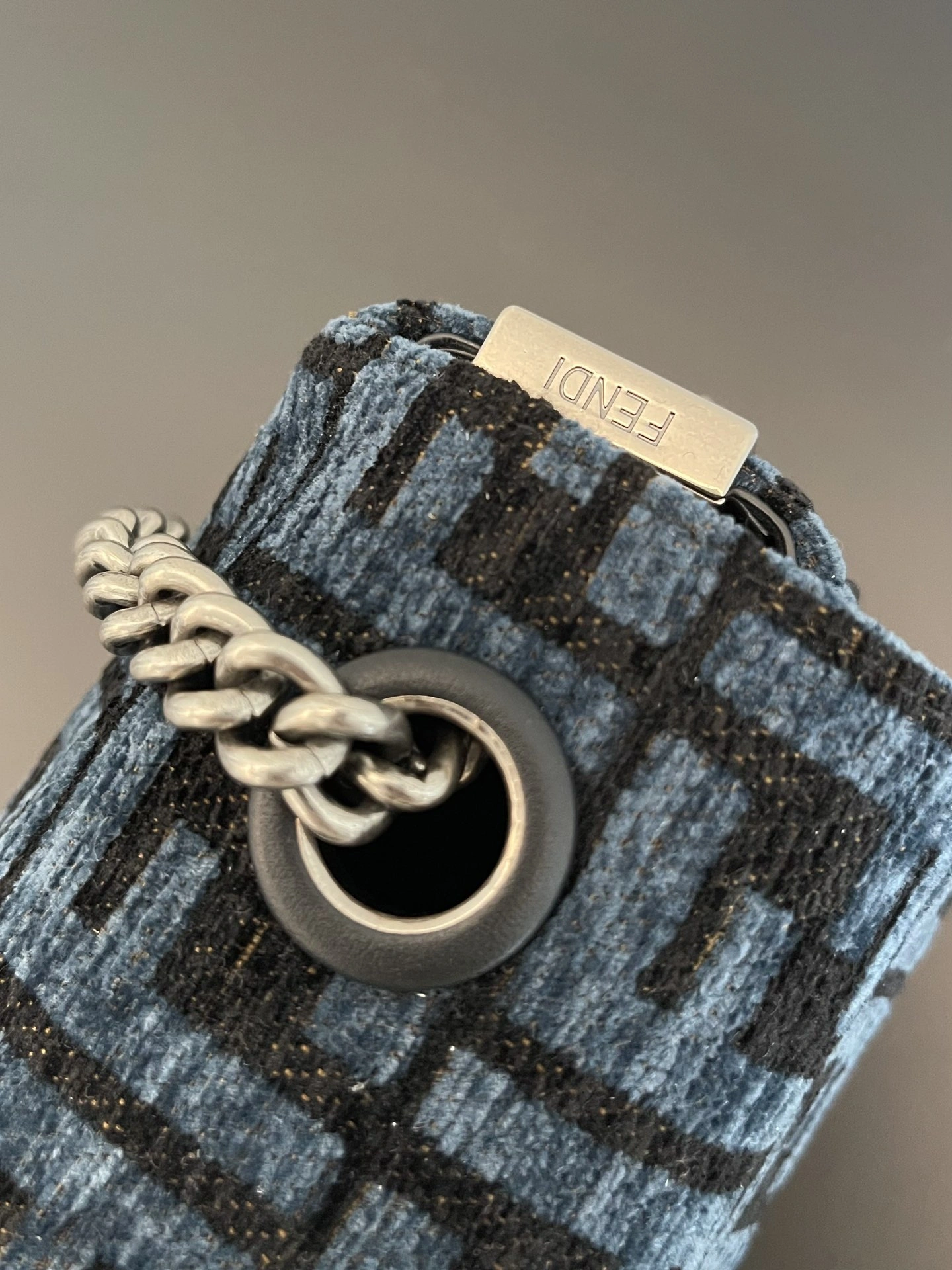 Fendi Satchel Bags Sleek 69757