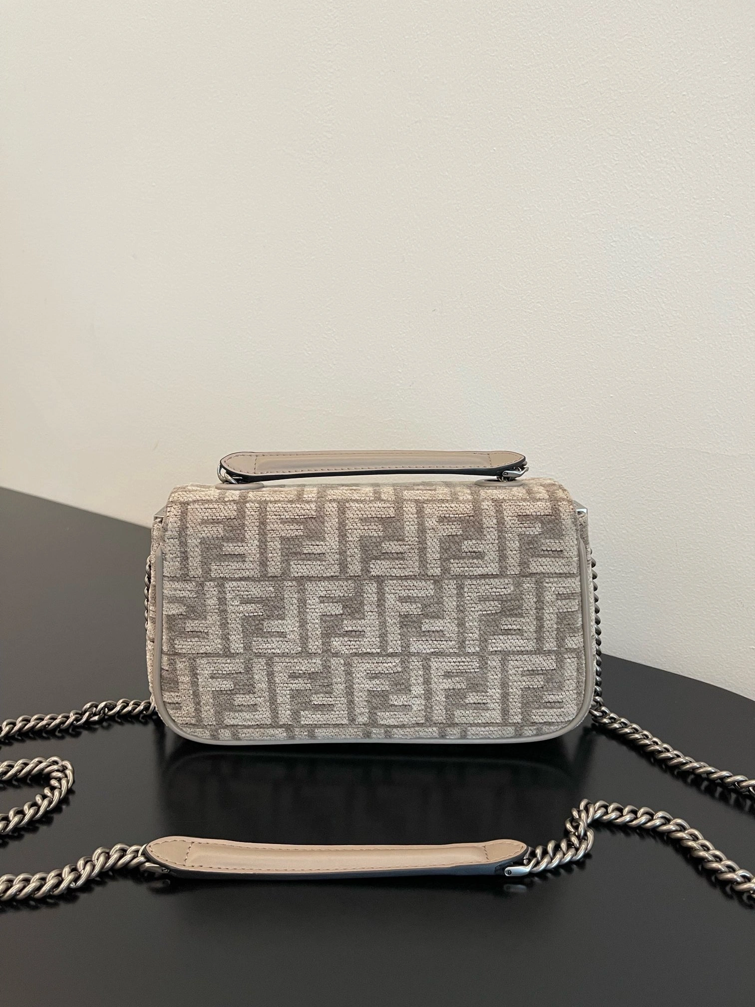 Fendi Satchel Bags ComfortFit 69755