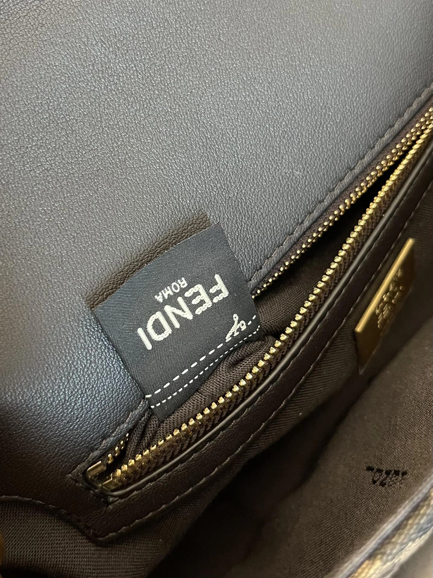 ModernLook Fendi Satchel Bags 69752