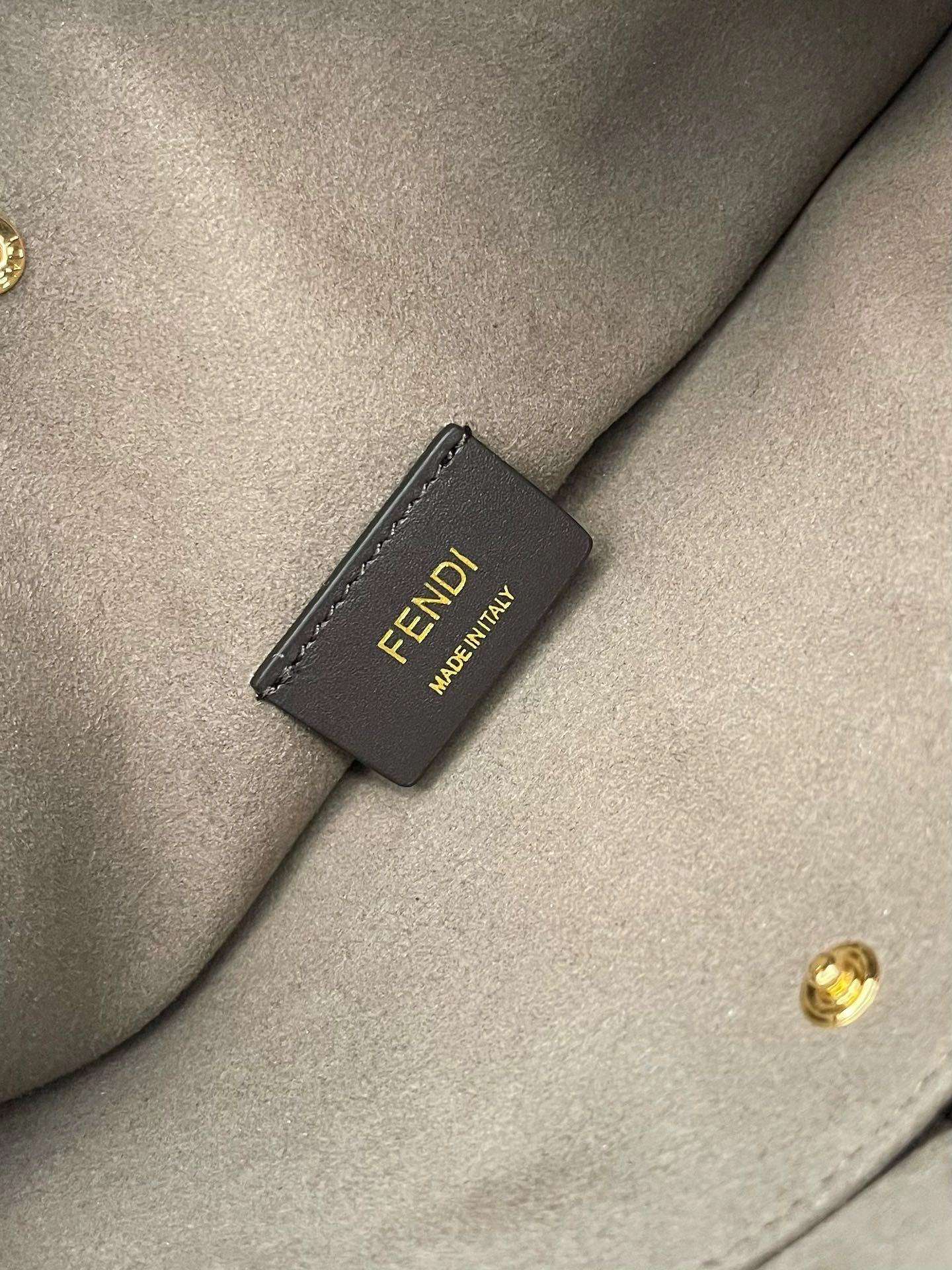 Fendi Satchel Bags Bright 69754