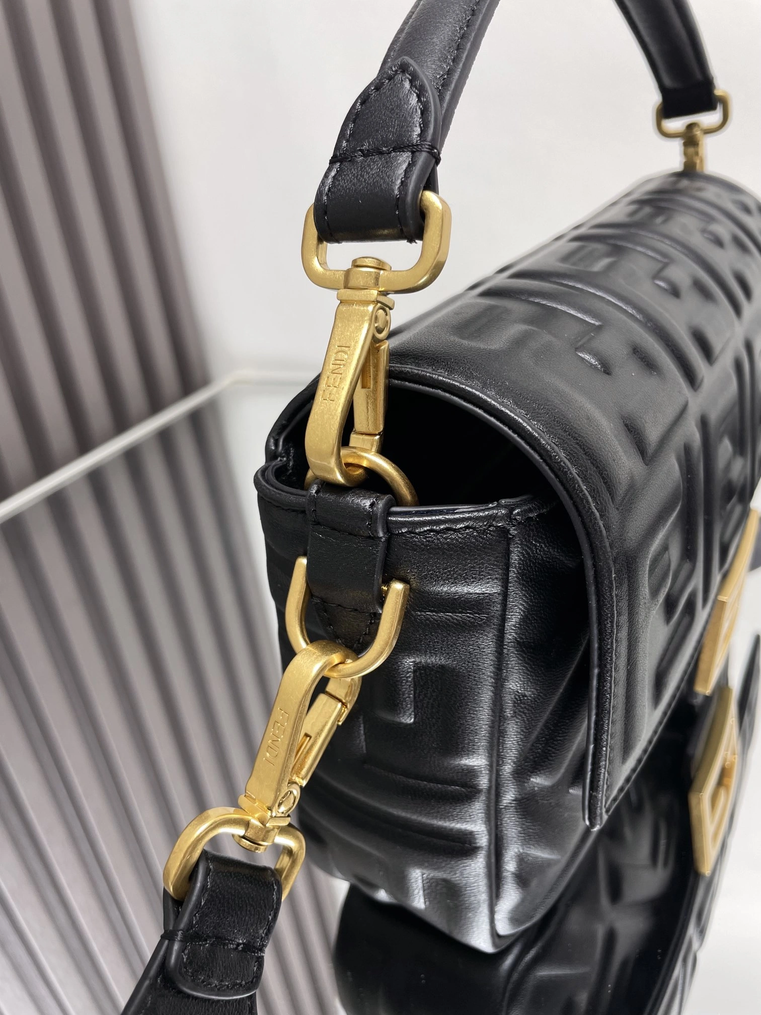 Fendi Satchel Bags MoistureWicking 69744