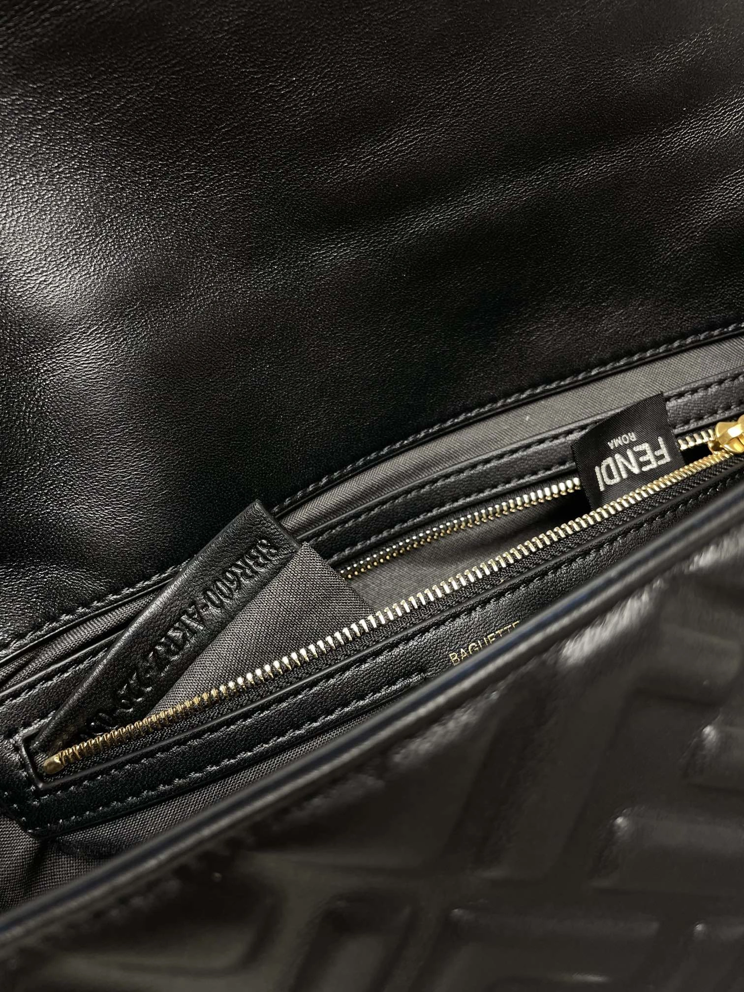 Fendi Satchel Bags MoistureWicking 69744