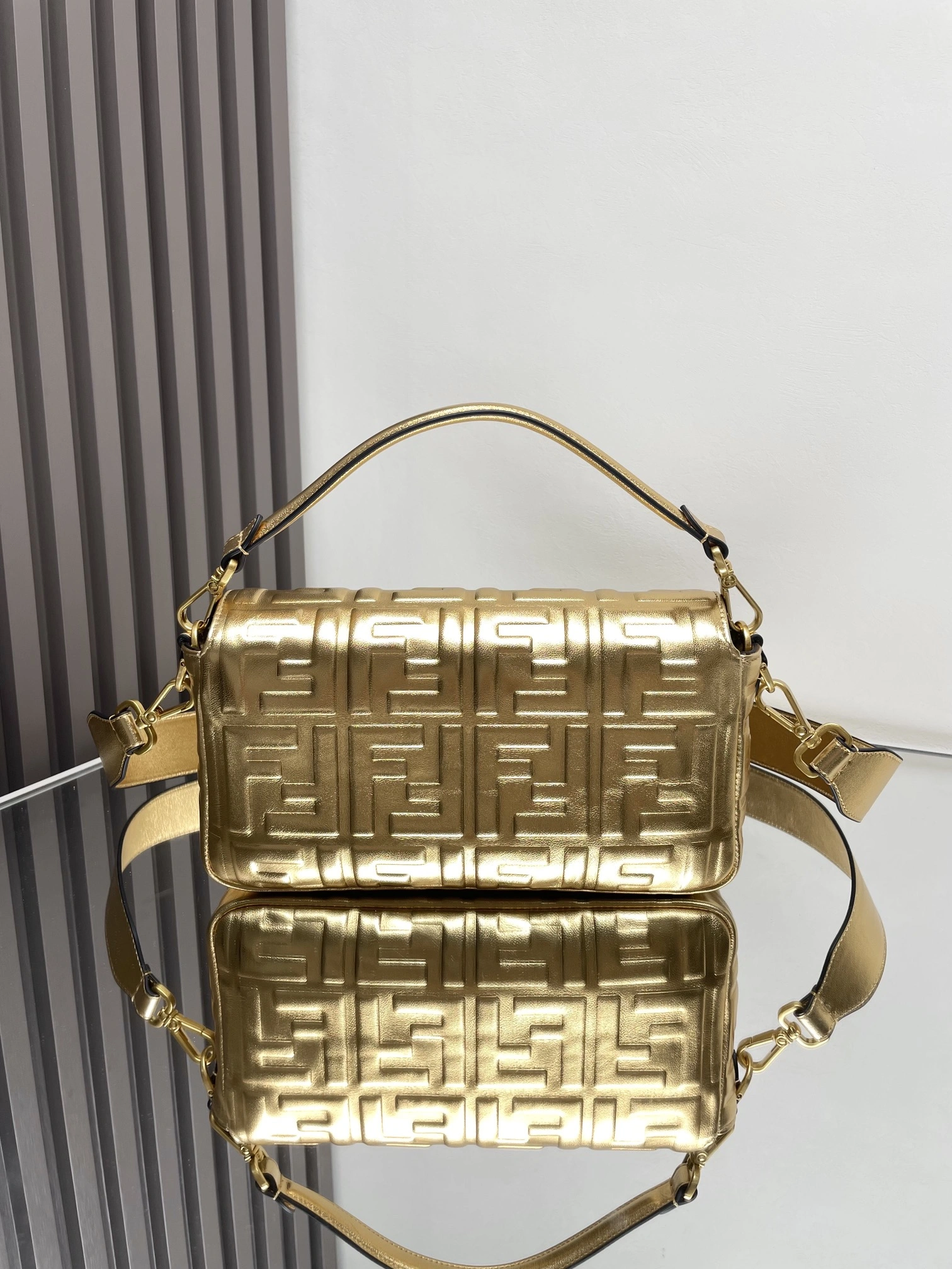 Fendi Satchel Bags AllSeason 69738