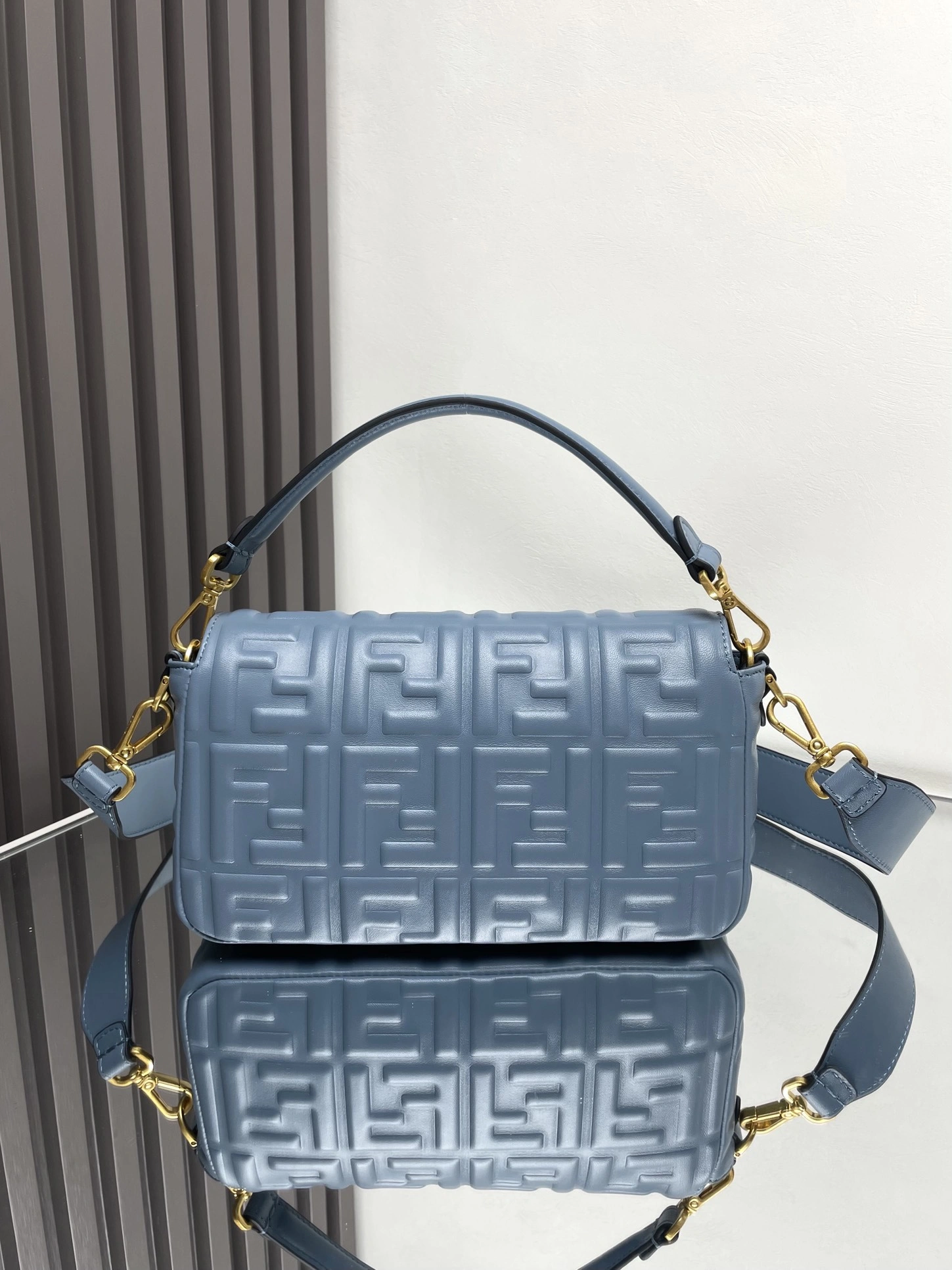 Fendi Satchel Bags Popular 69741