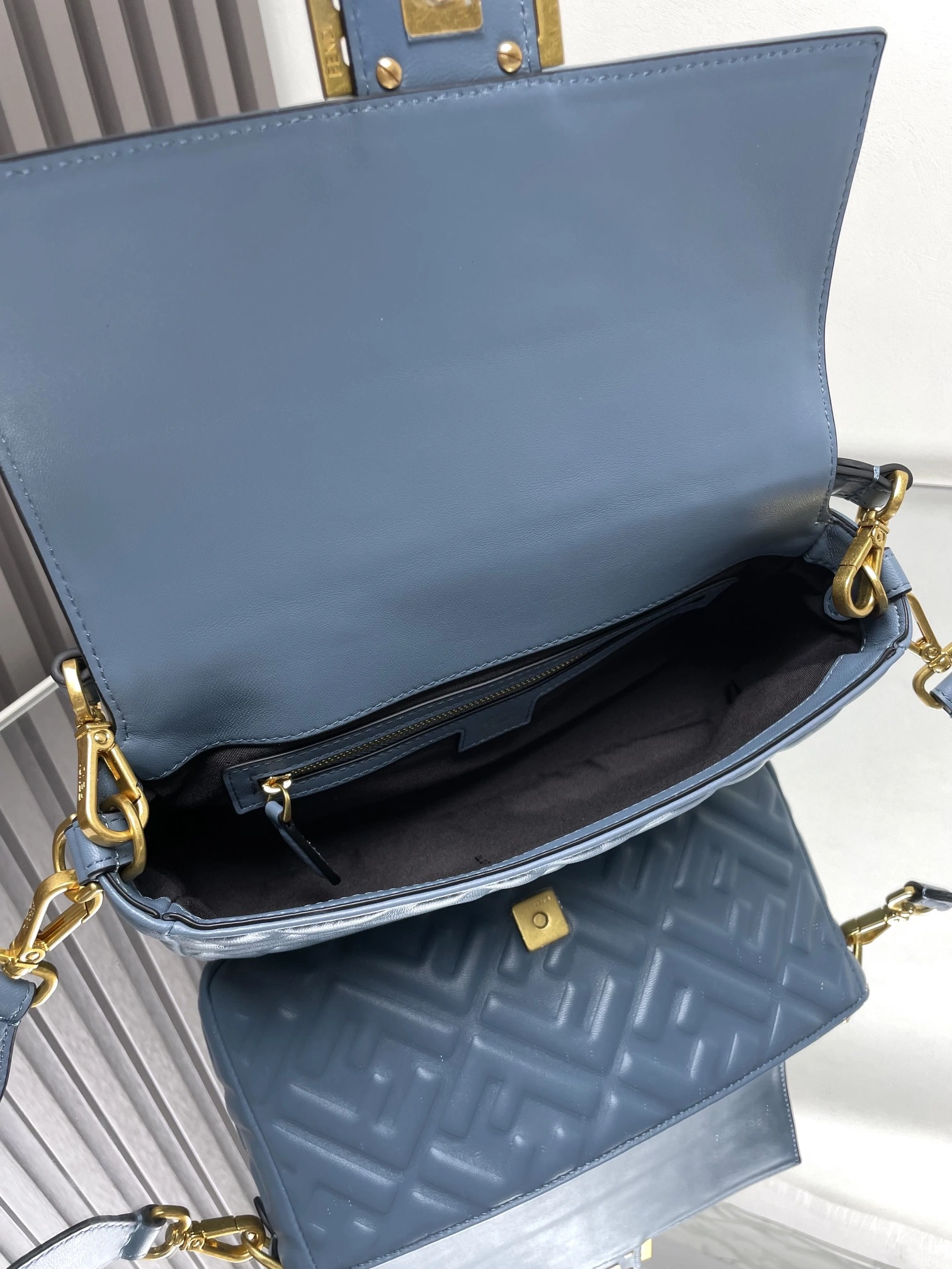 Fendi Satchel Bags Popular 69741