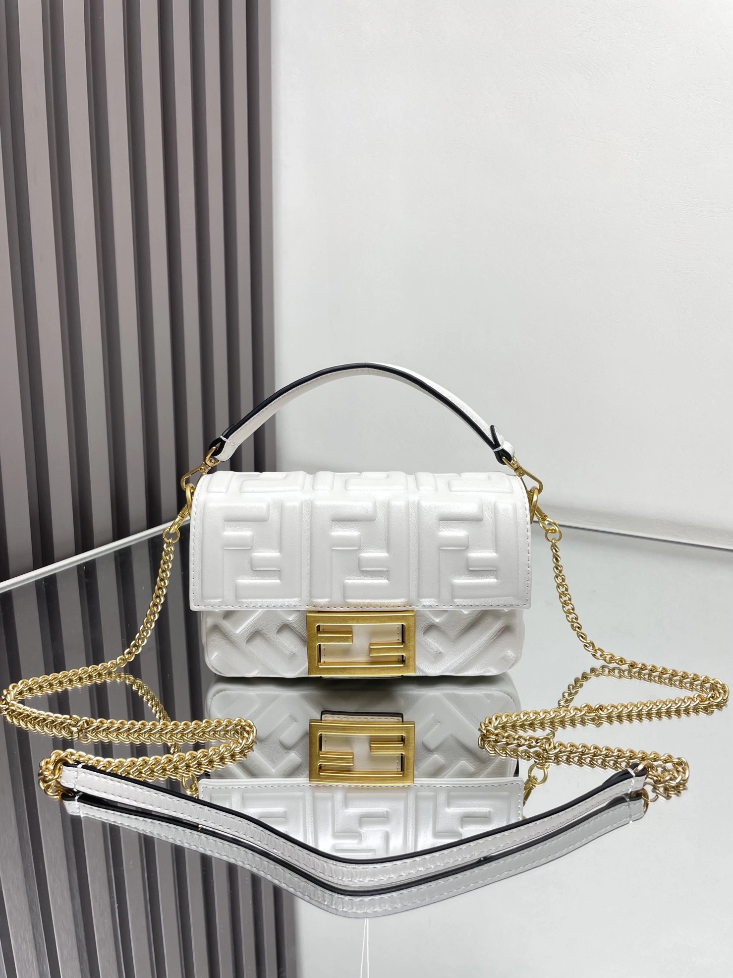 Resilient Fendi Satchel Bags 69742