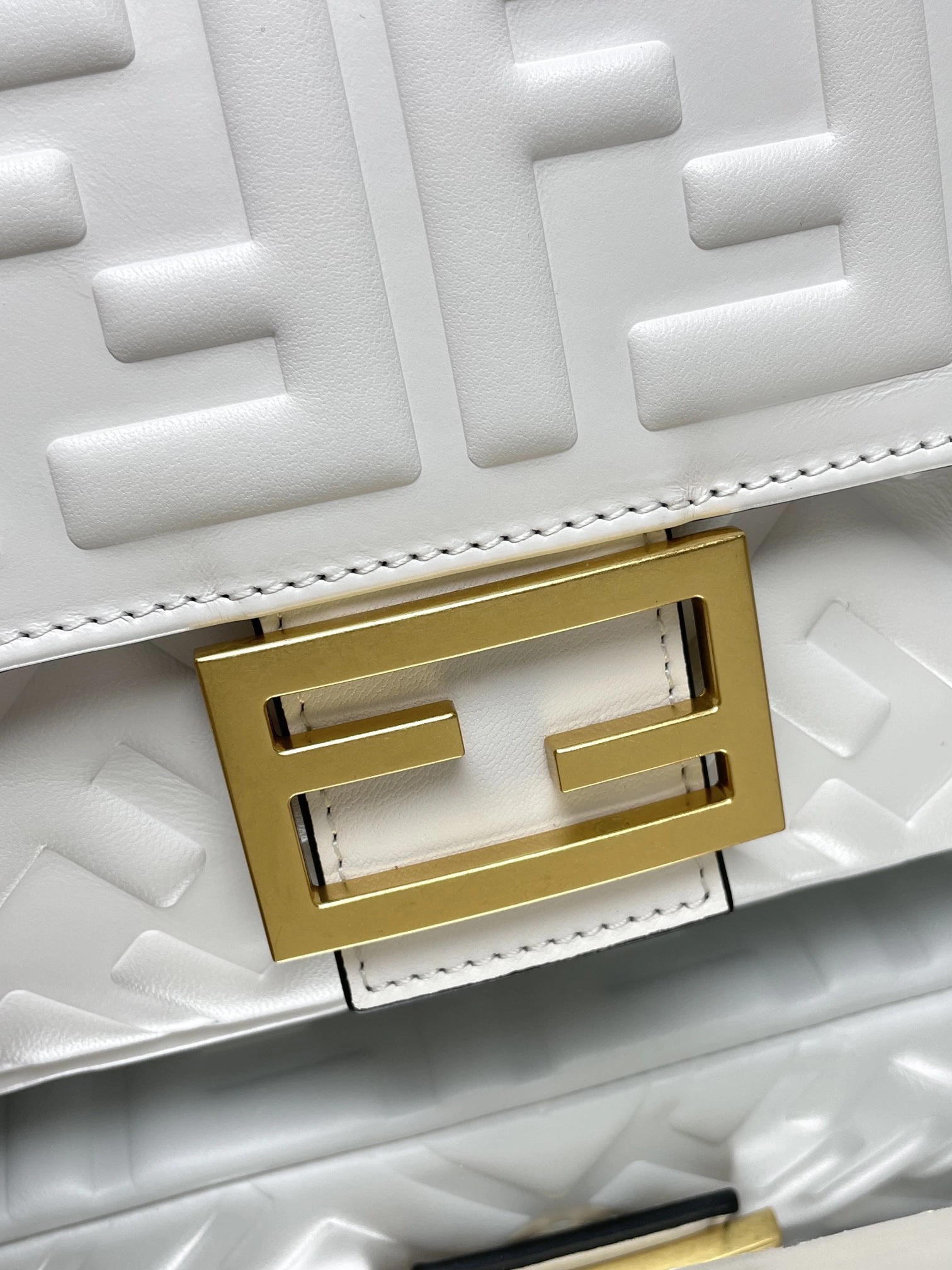 Fendi Satchel Bags Sporty 69740