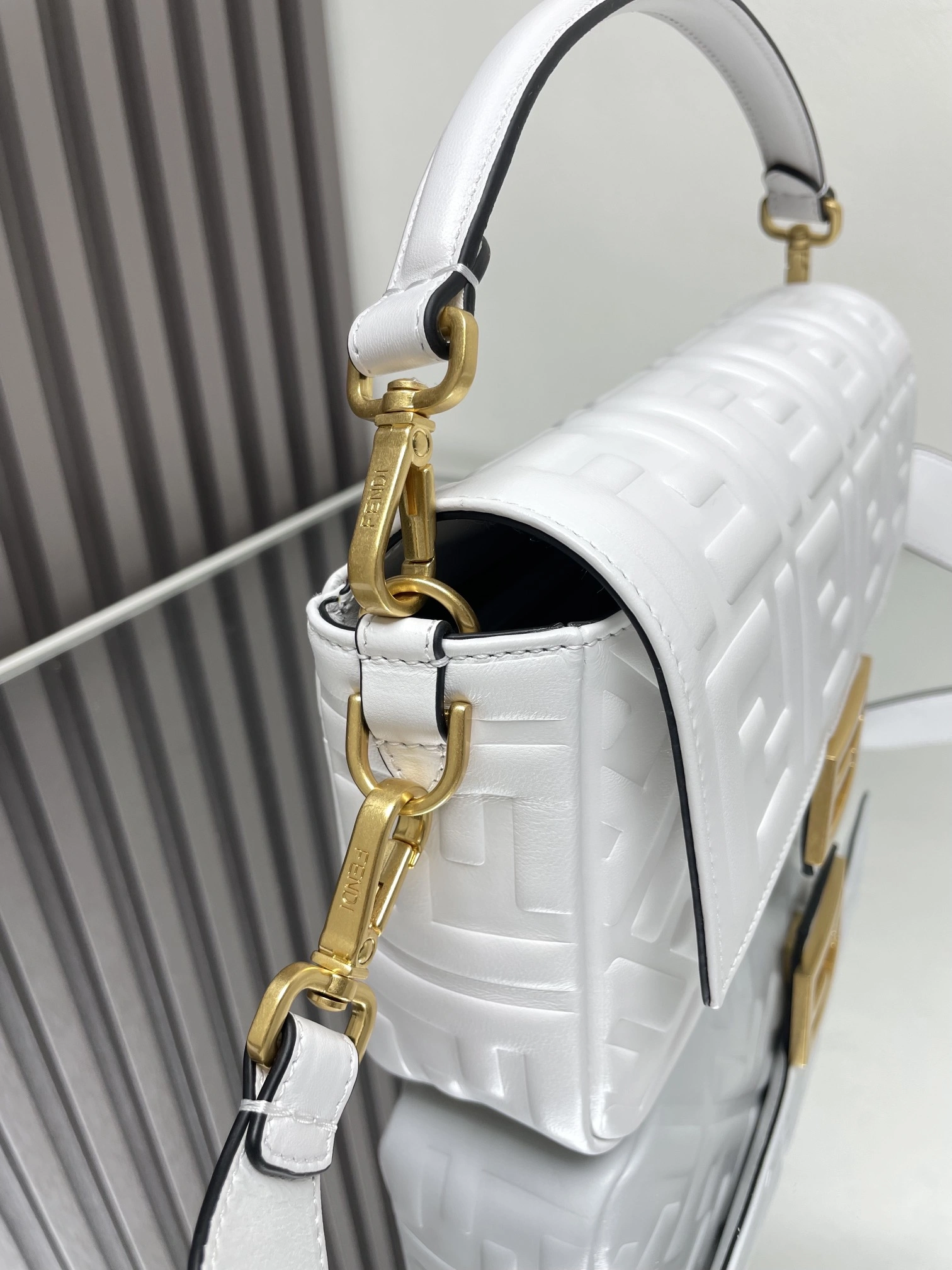Fendi Satchel Bags Sporty 69740