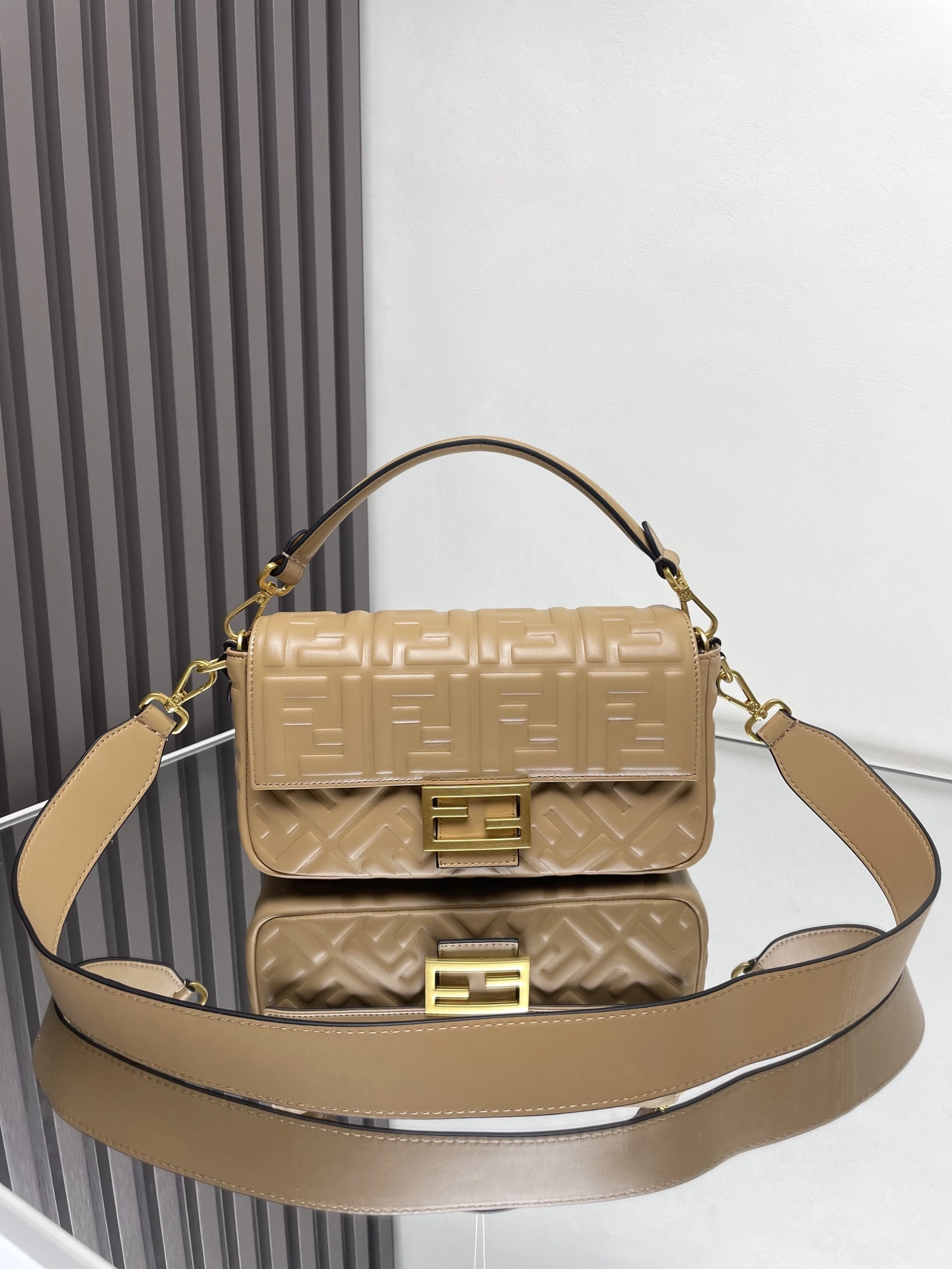 Fendi Satchel Bags Timeless 69743