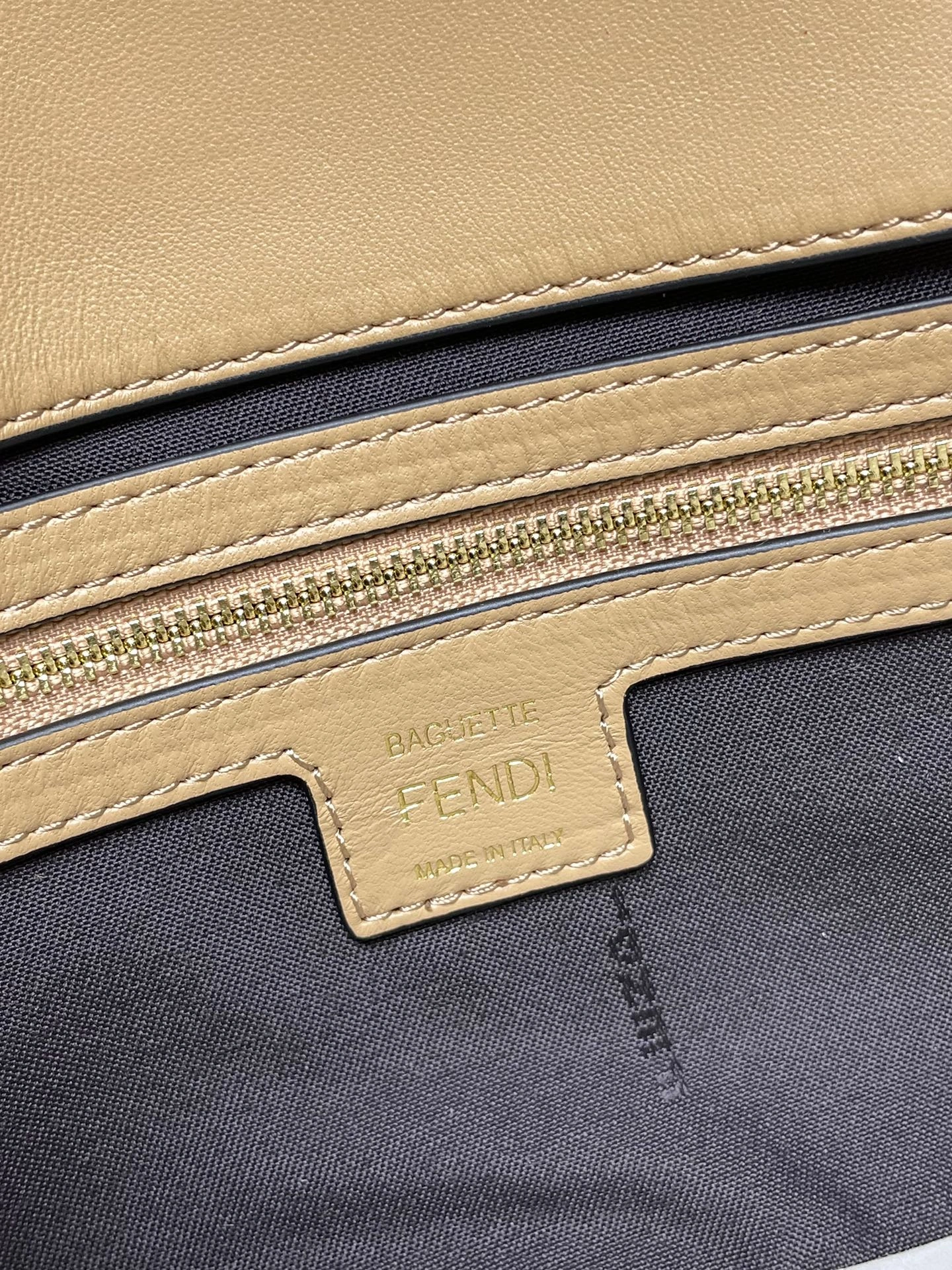 Fendi Satchel Bags Timeless 69743