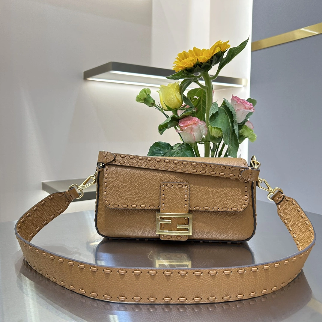 Fendi Satchel Bags Colorful 69788