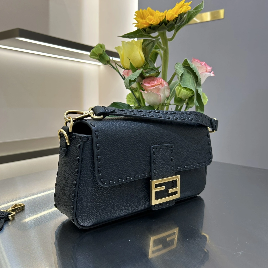 Cozy Fendi Satchel Bags 69747