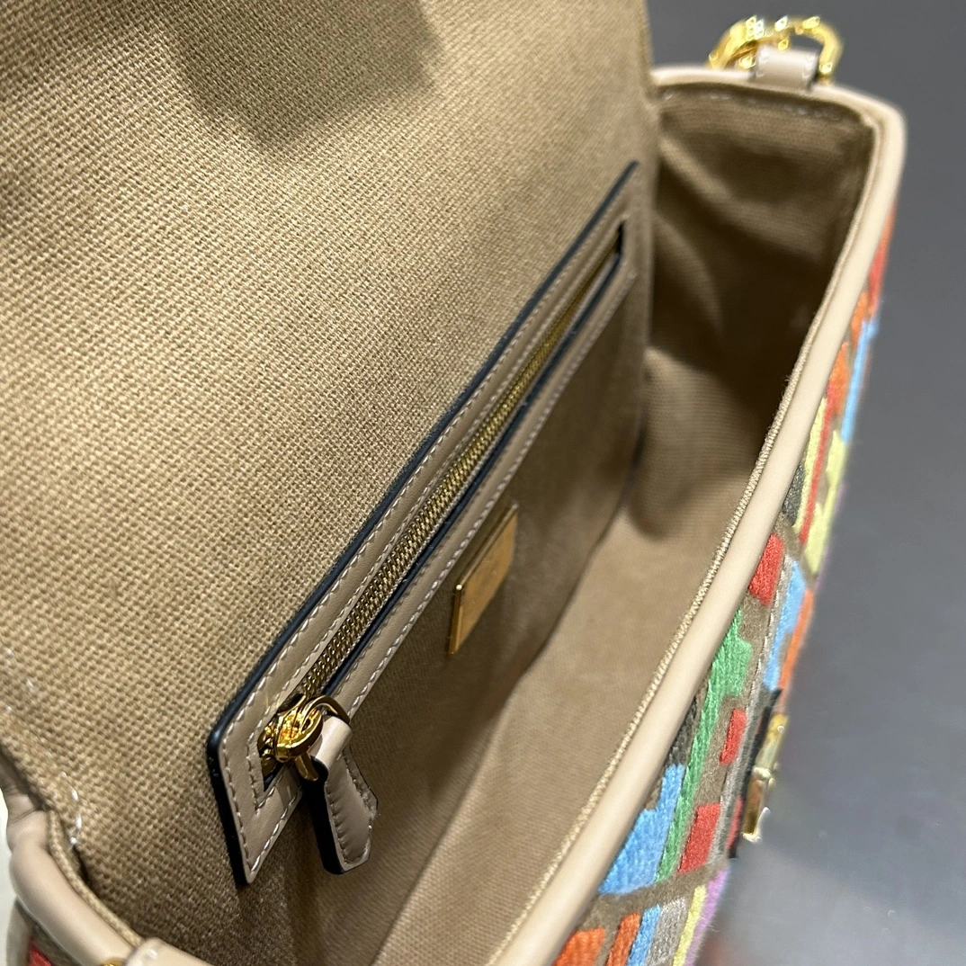 Upgraded Fendi Satchel Bags 69734