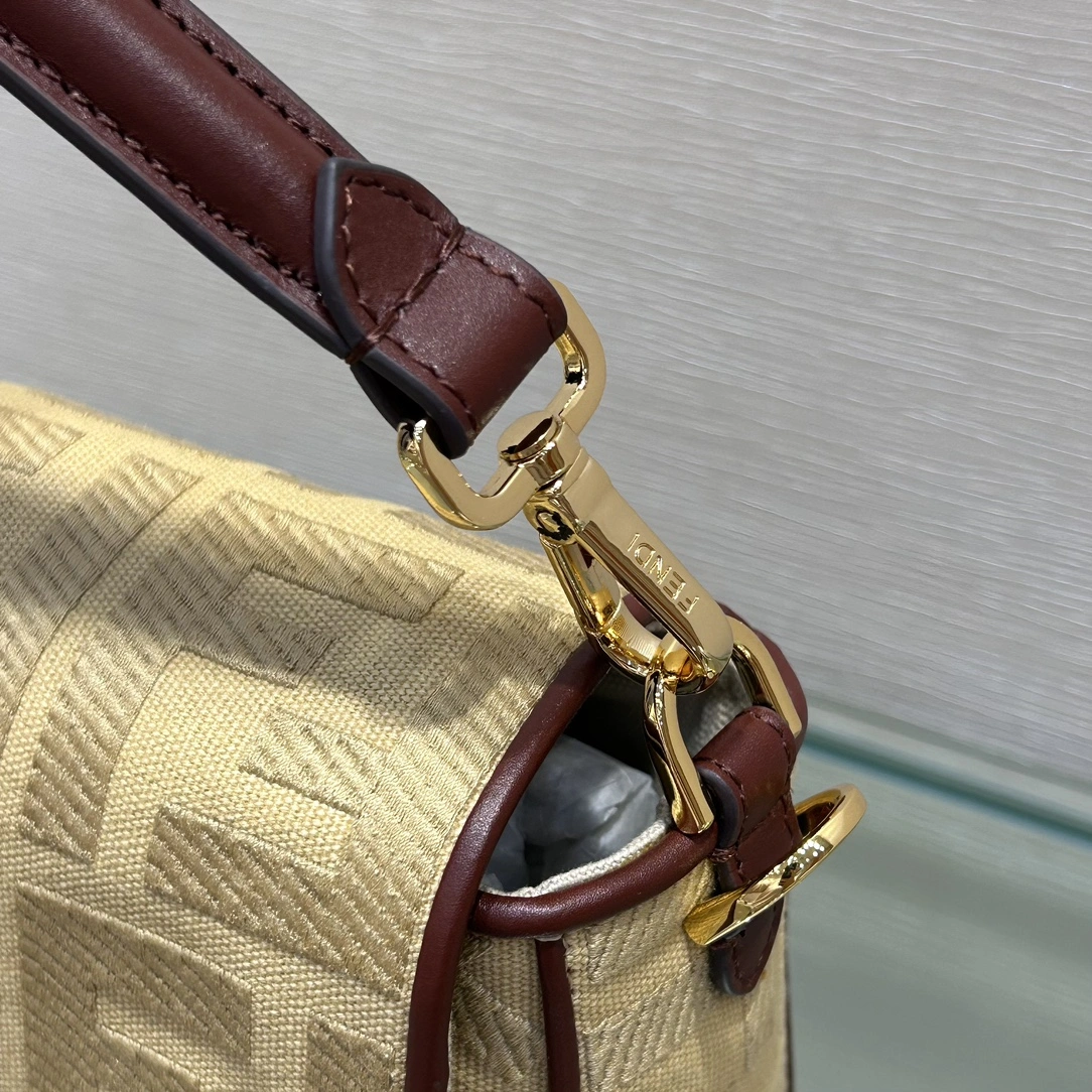 Lightweight Fendi Satchel Bags 69728
