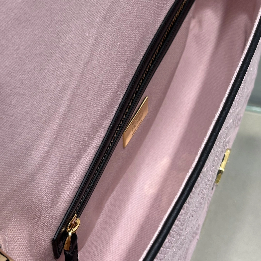 Fendi Satchel Bags EasyCare 69731