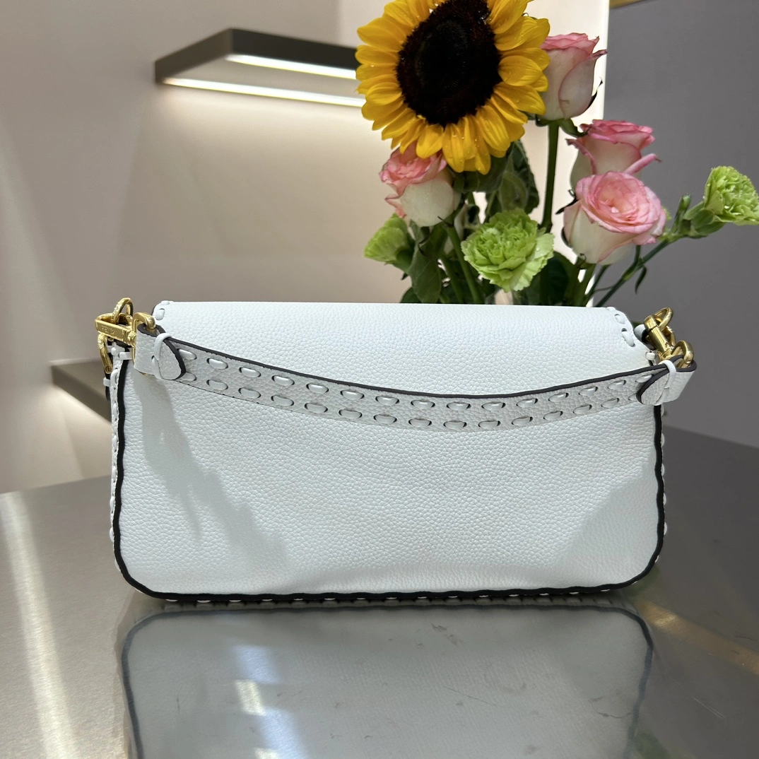 Fendi Satchel Bags WrinkleFree 69736