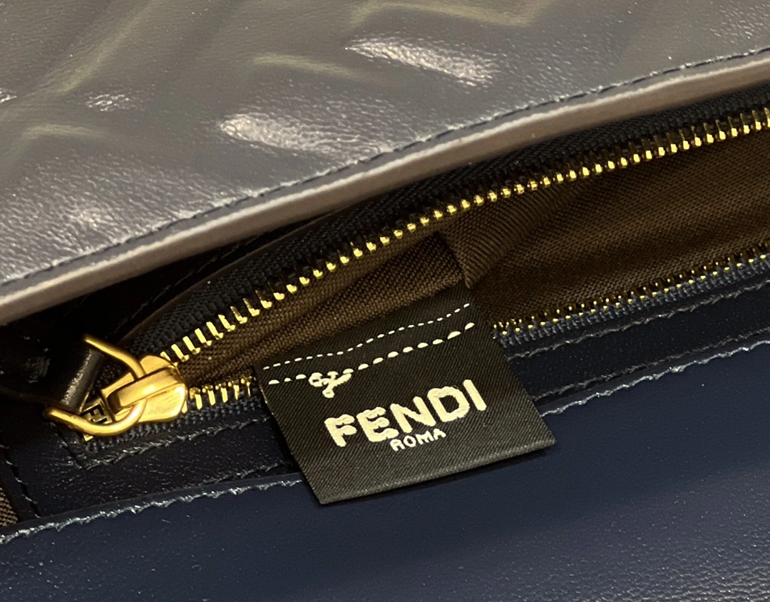 Vibrant Fendi Satchel Bags 69733