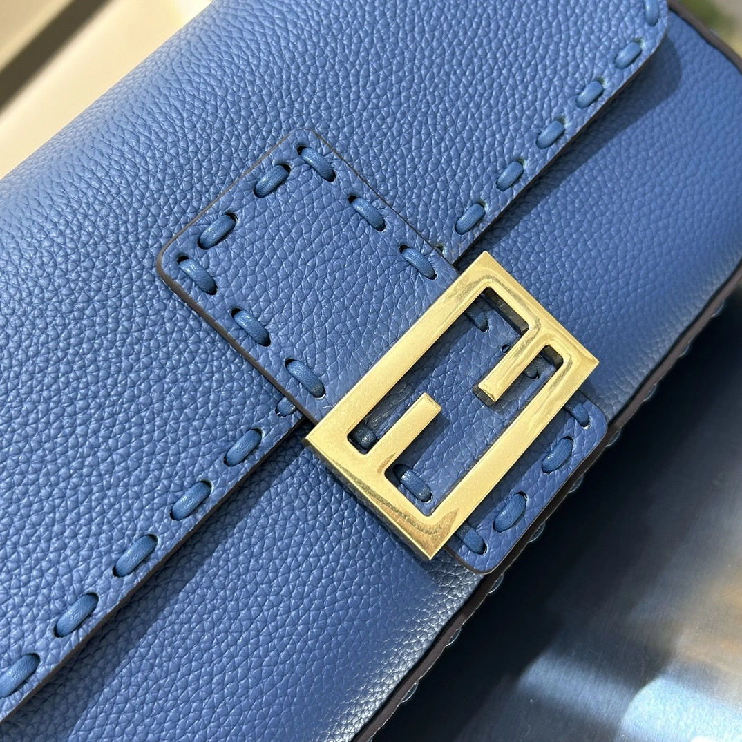 Supportive Fendi Satchel Bags 69725