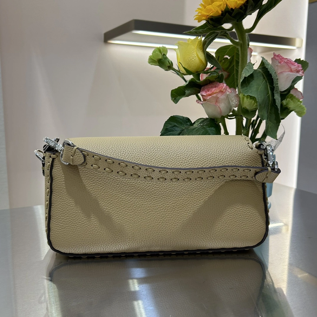 Fendi Satchel Bags Affordable 69723