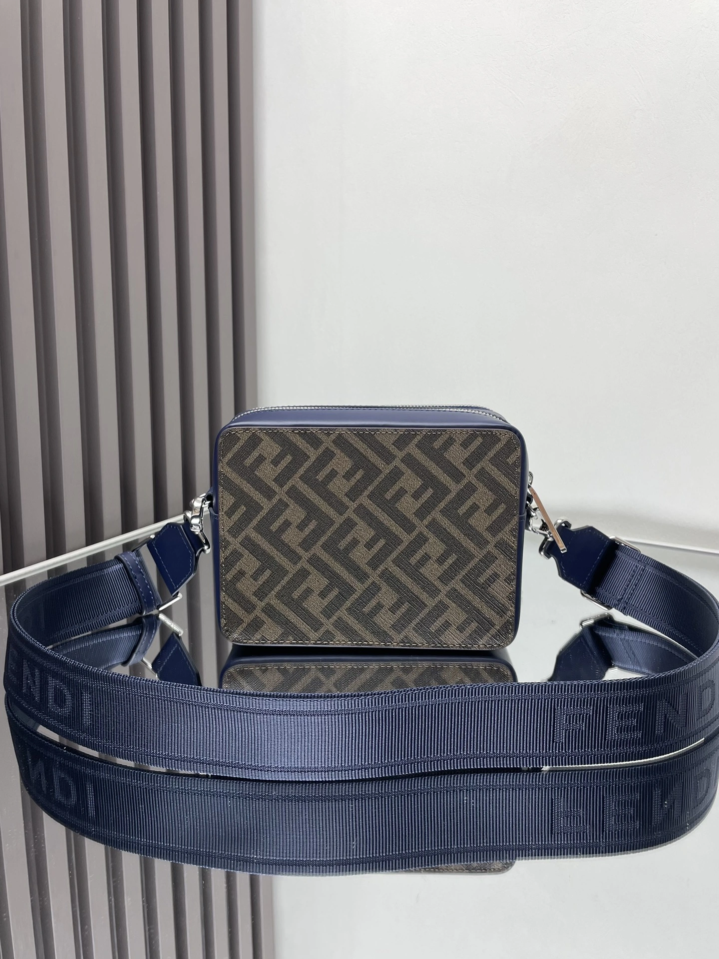 Fendi Satchel Bags Compact 69720